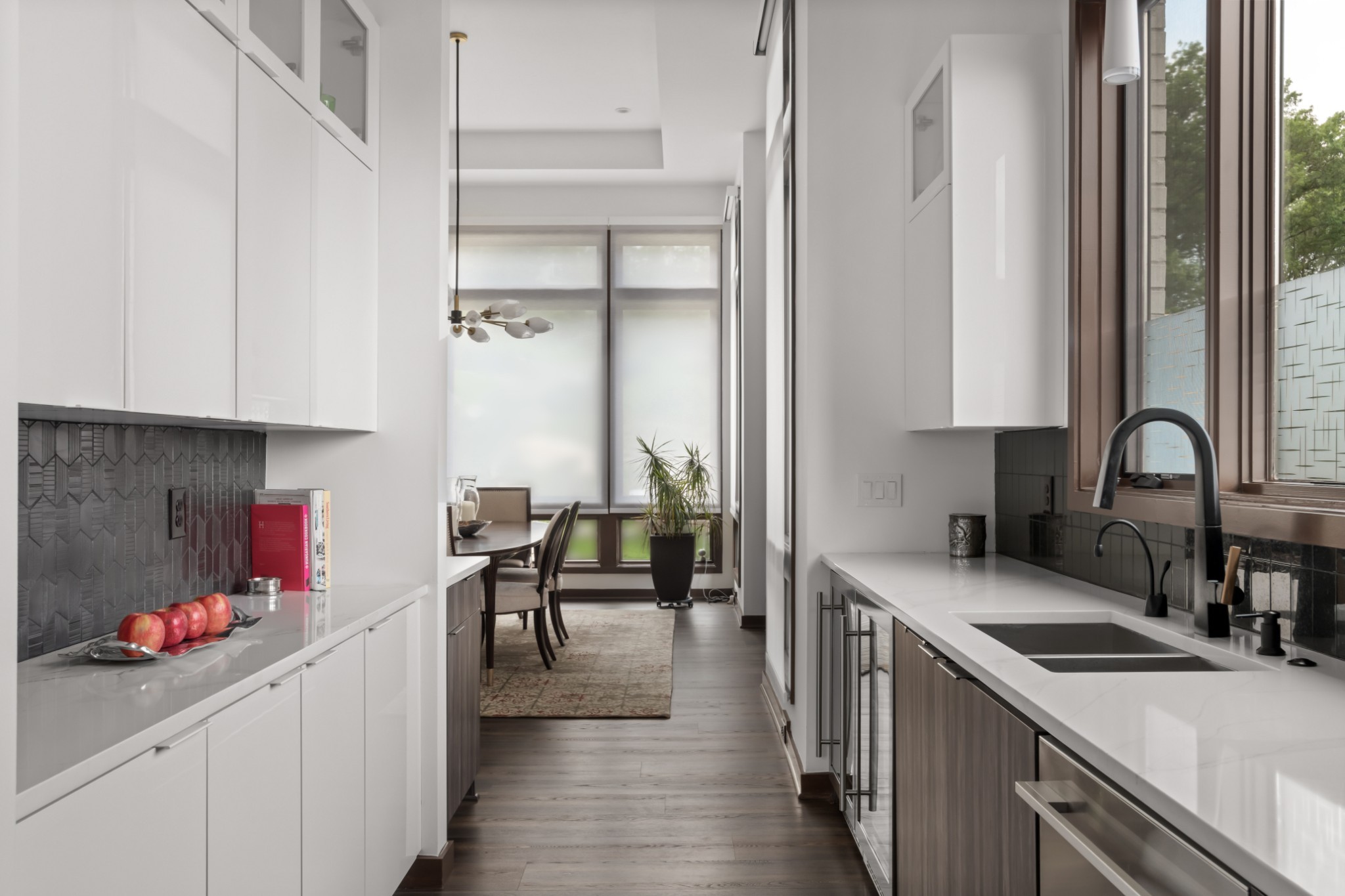 5820 Woodland Hills Dr