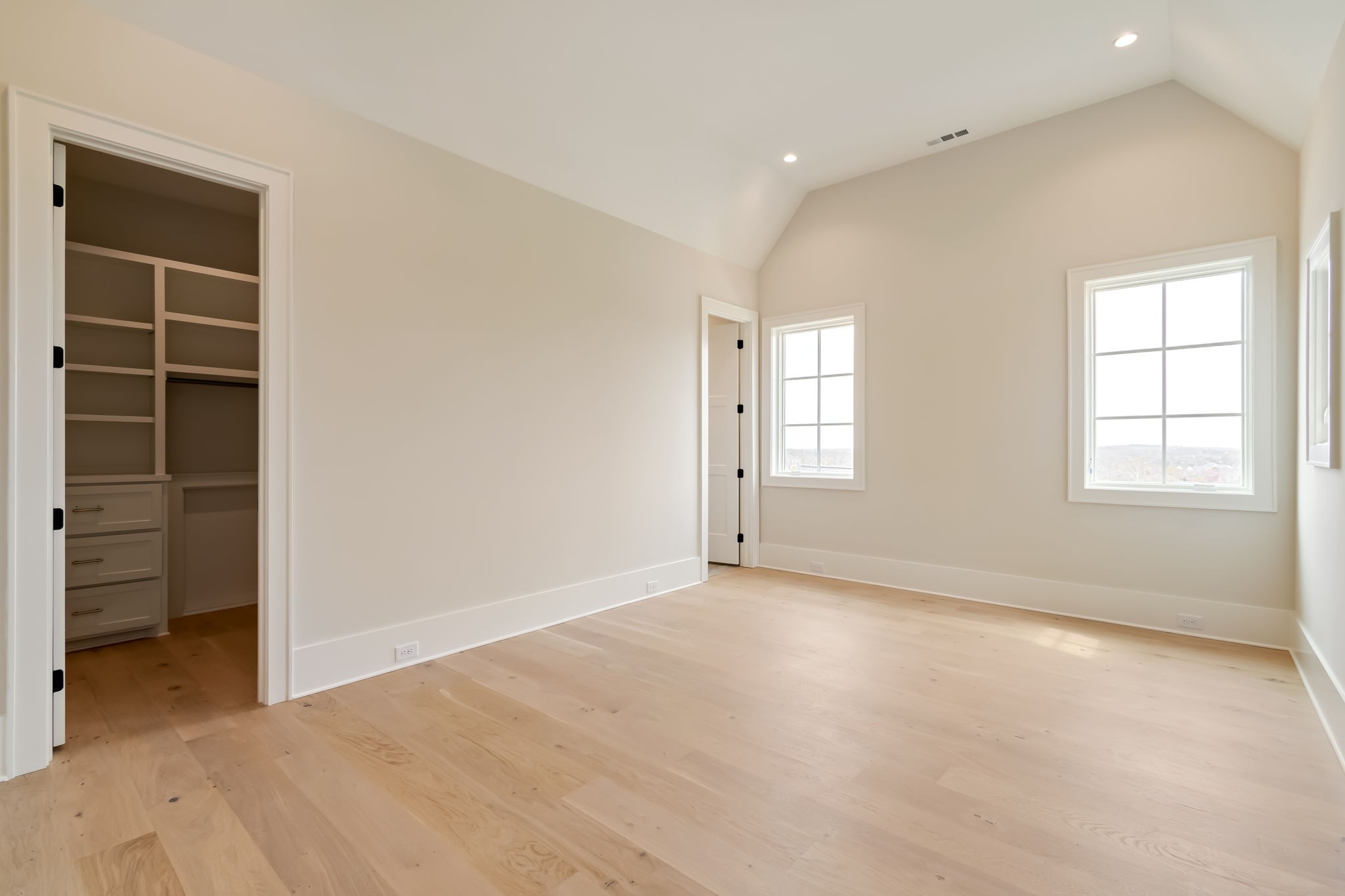 1647 Heartwood Ln