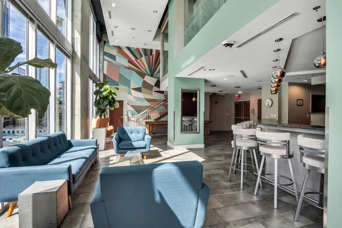 301 Demonbreun St Unit: 814