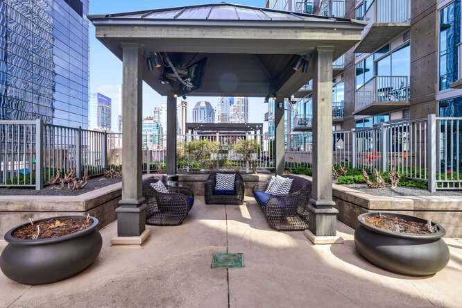 301 Demonbreun St Unit: 814