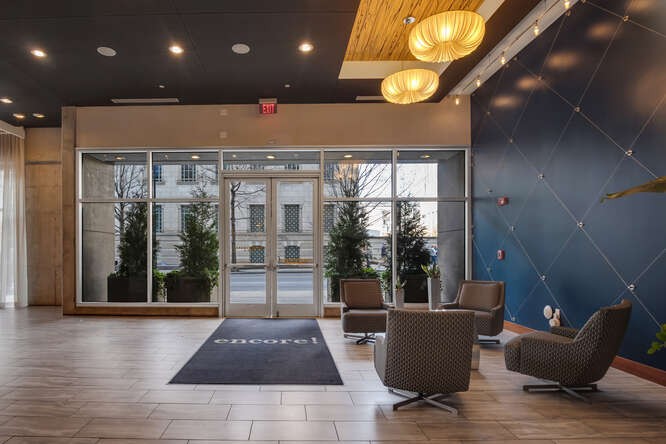 301 Demonbreun St Unit: 814