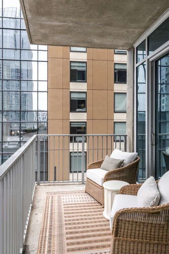 301 Demonbreun St Unit: 814