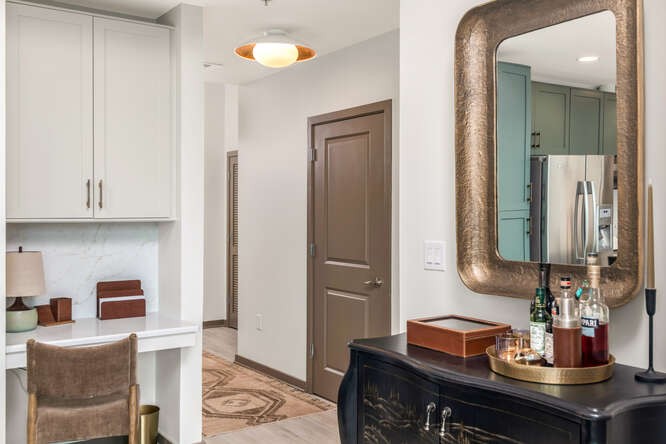 301 Demonbreun St Unit: 814