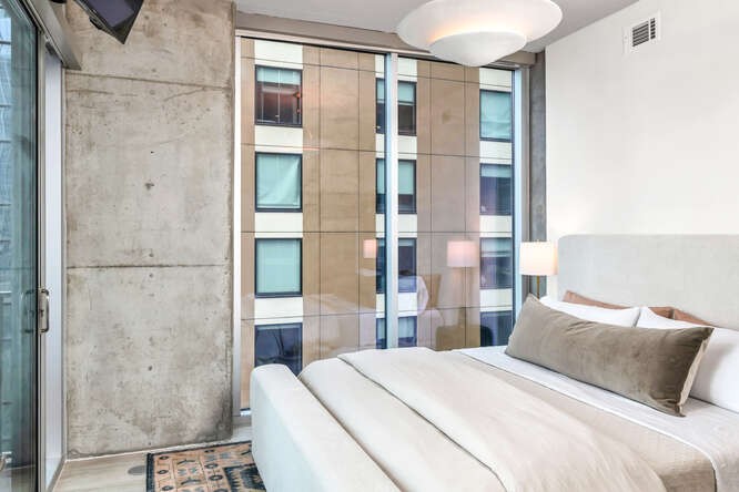 301 Demonbreun St Unit: 814