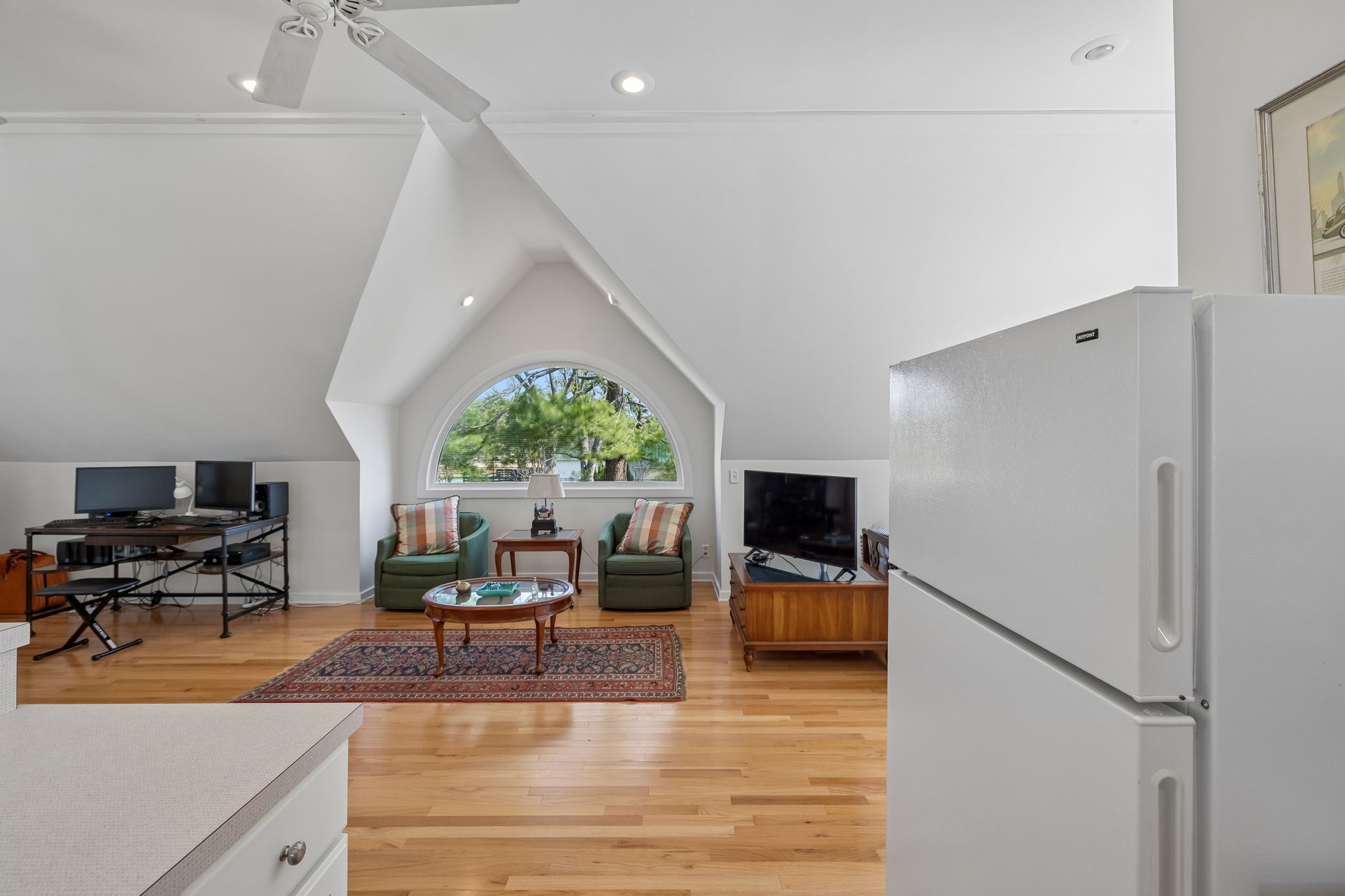 1572 Old Hillsboro Rd