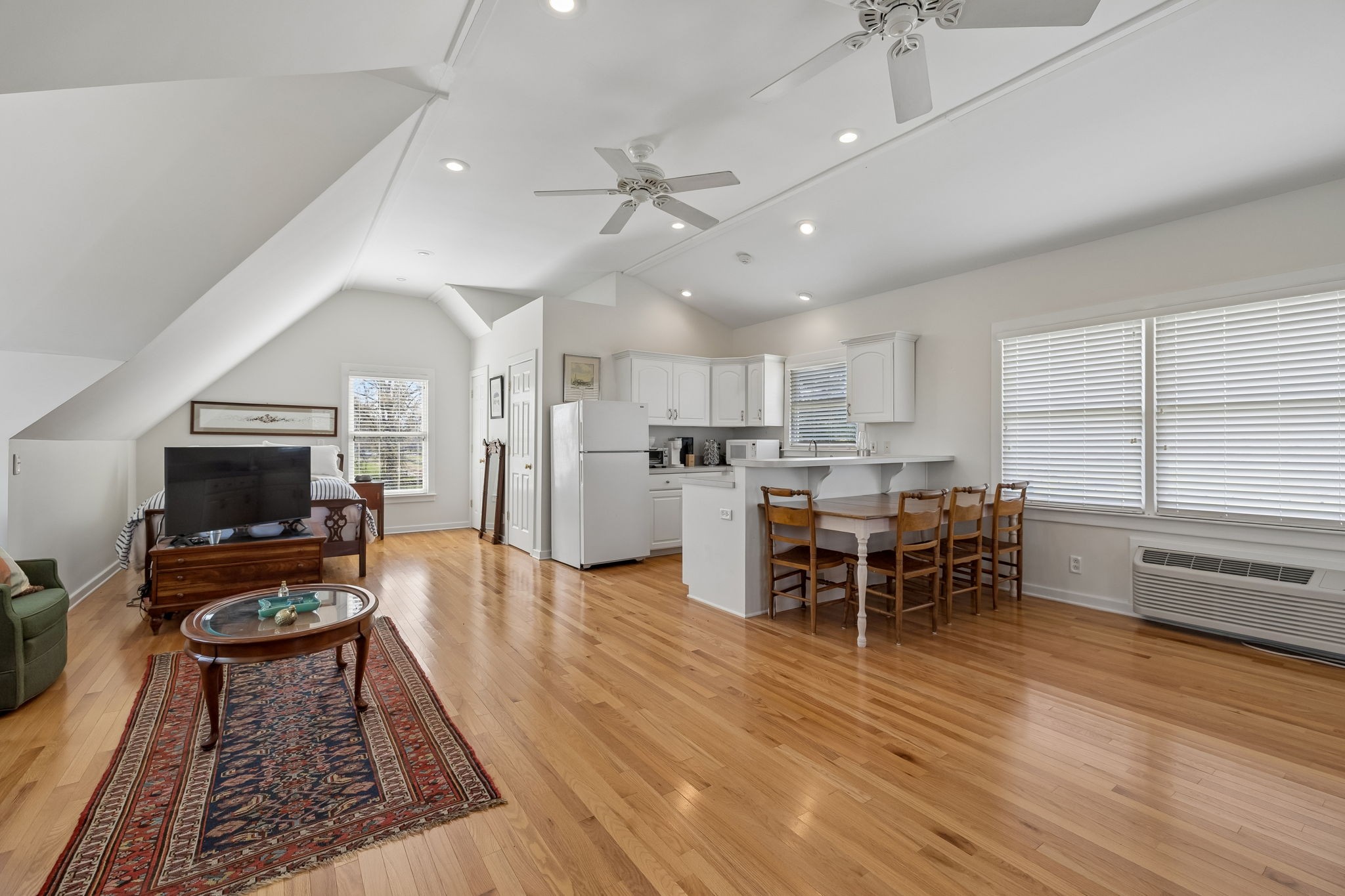 1572 Old Hillsboro Rd