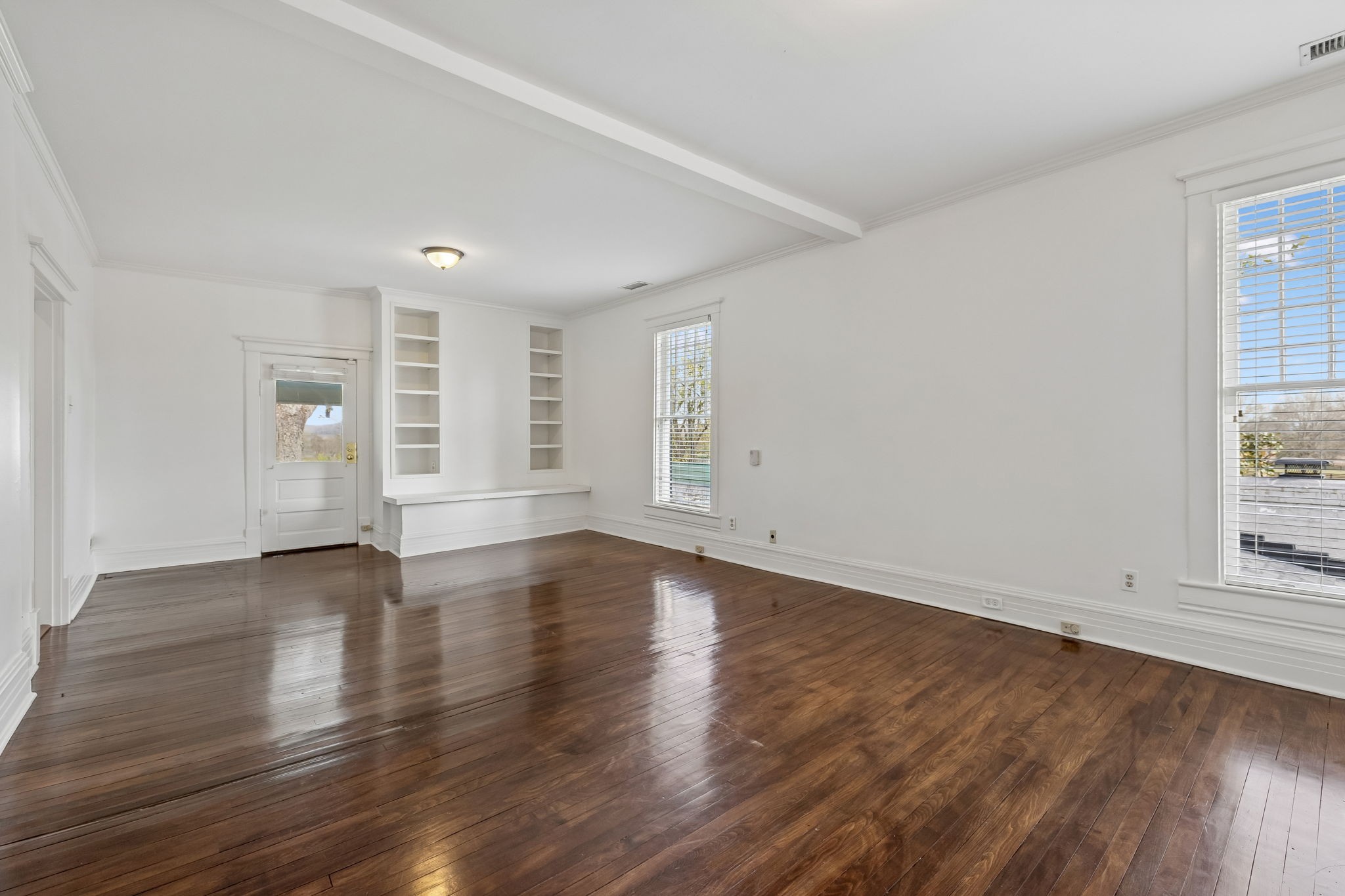 1572 Old Hillsboro Rd