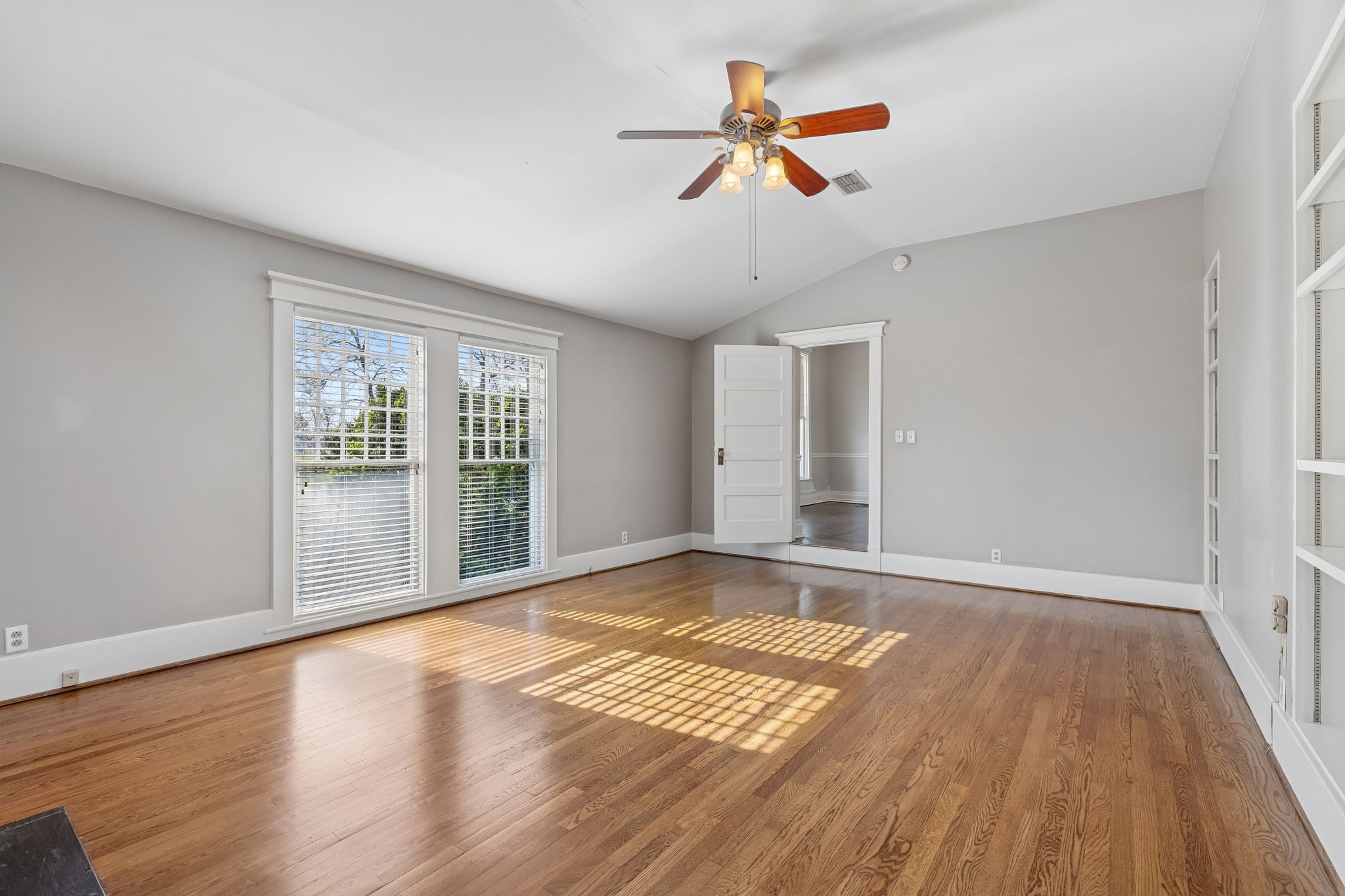 1572 Old Hillsboro Rd