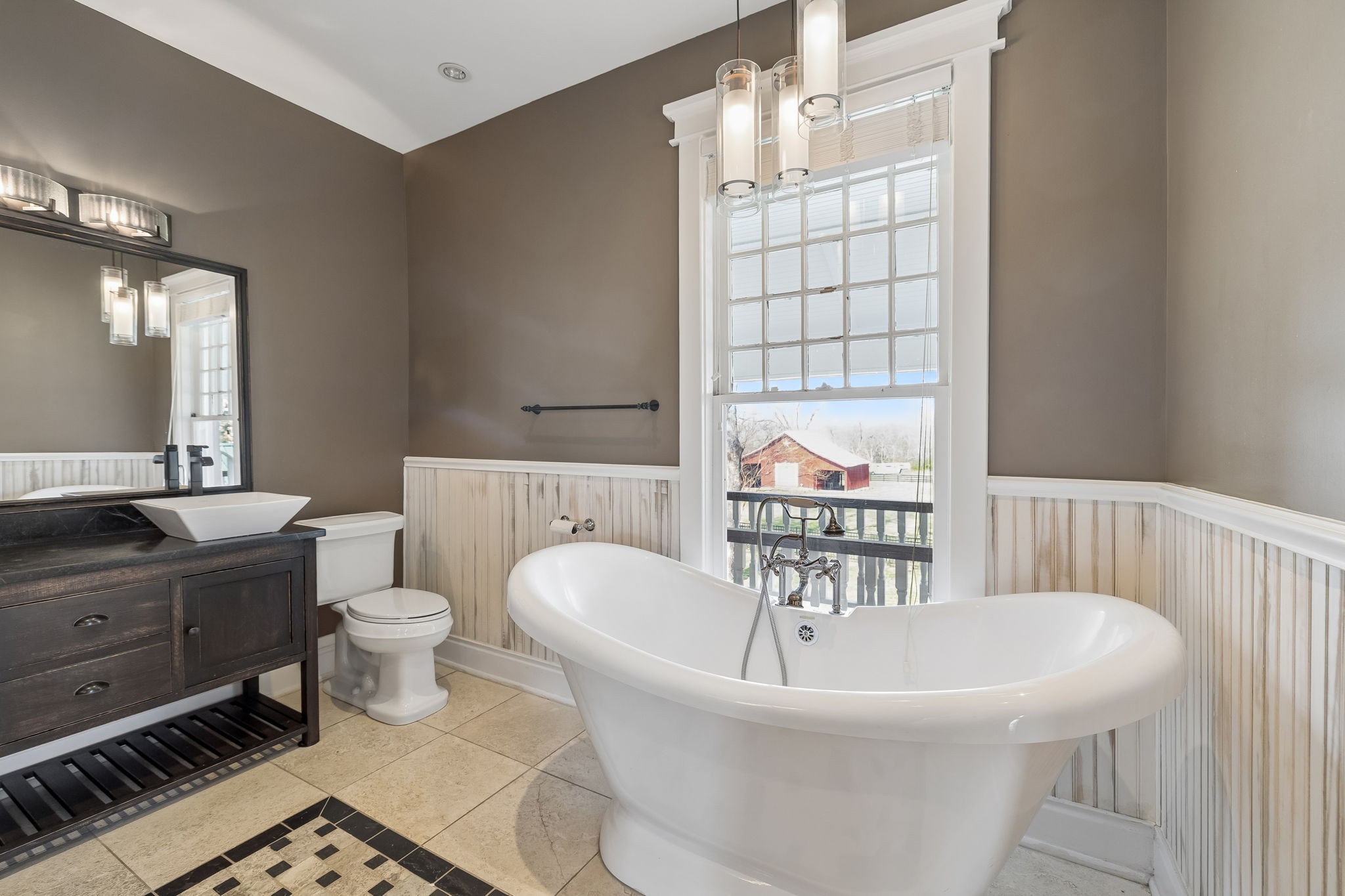 1572 Old Hillsboro Rd