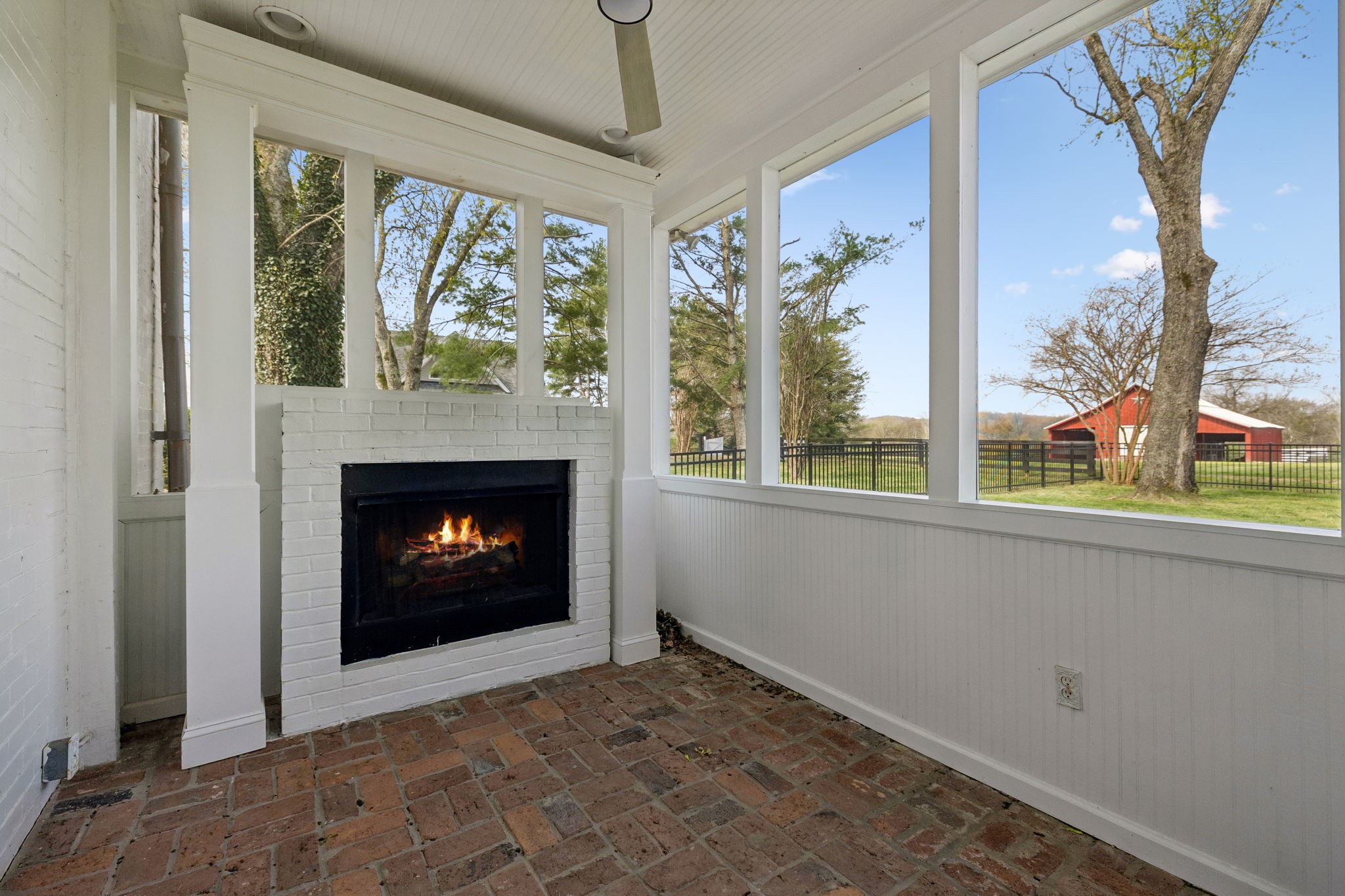 1572 Old Hillsboro Rd