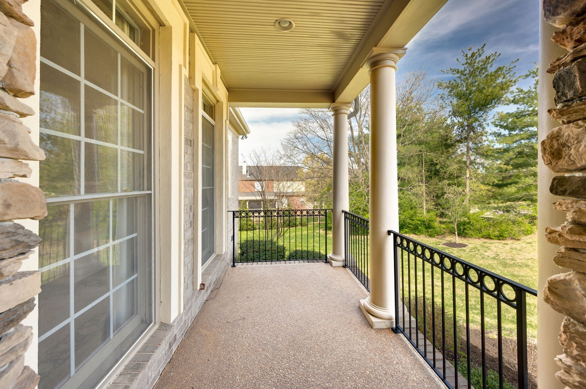 1811 Charity Dr