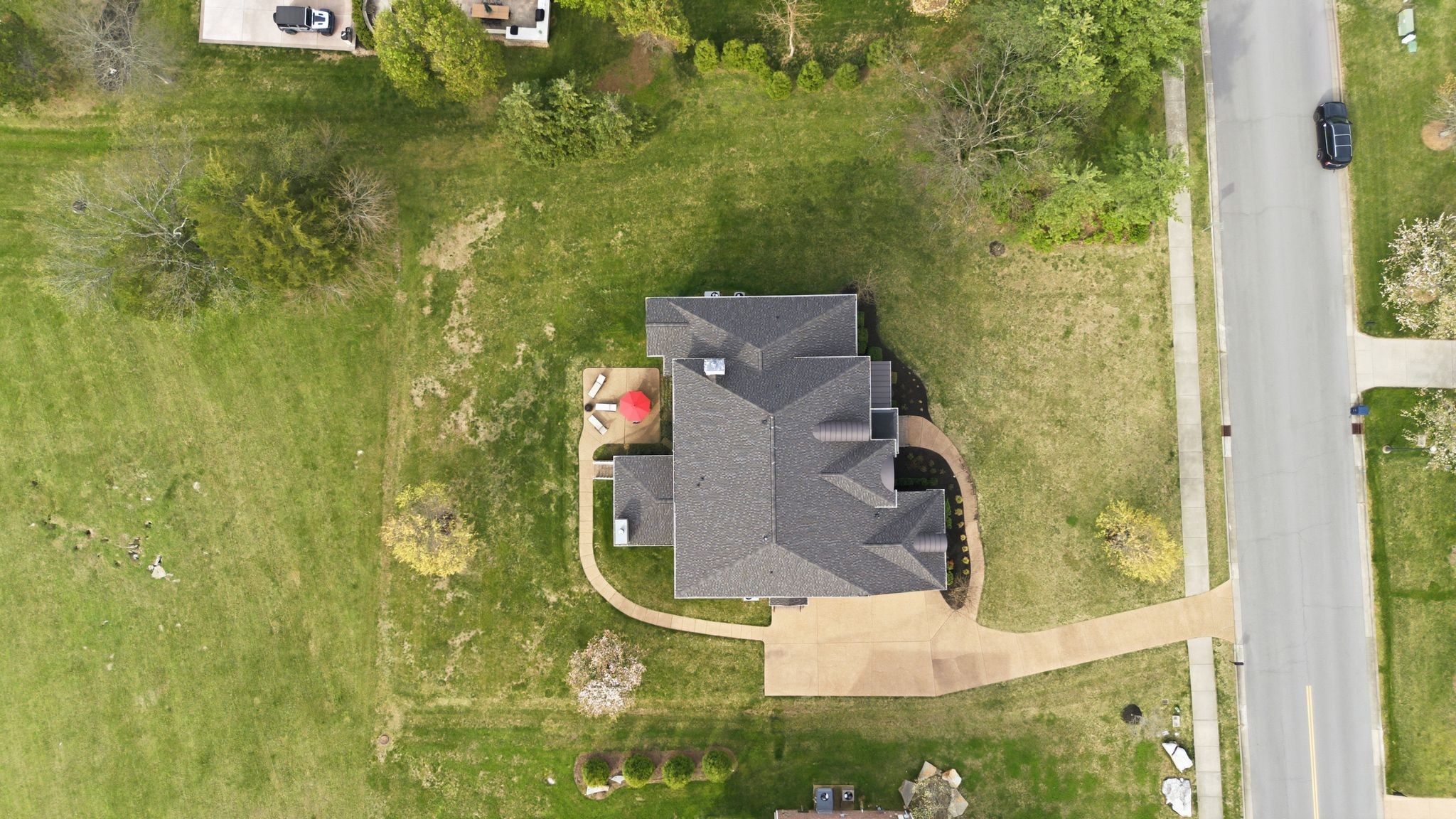 1811 Charity Dr