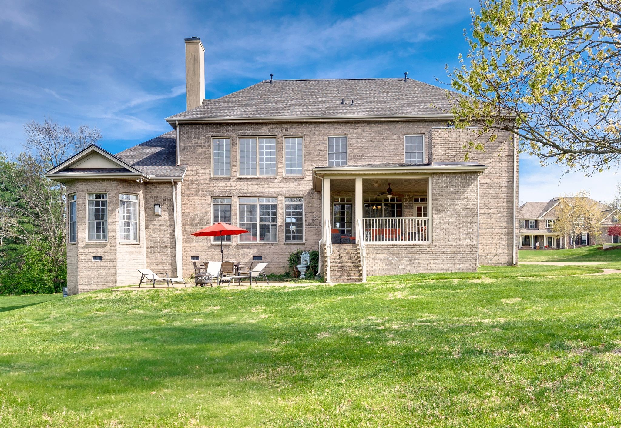 1811 Charity Dr