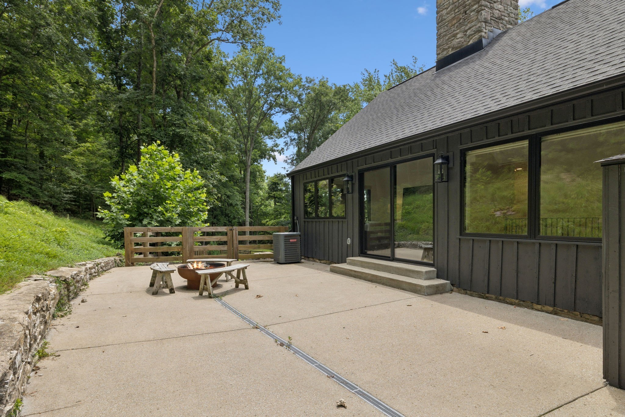 5222 Still House Hollow Rd