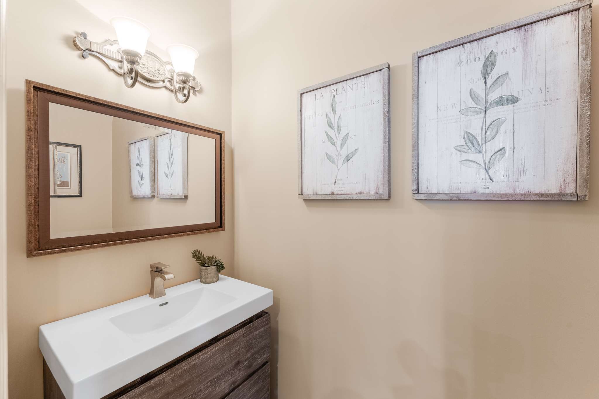 1420 Beddington Park