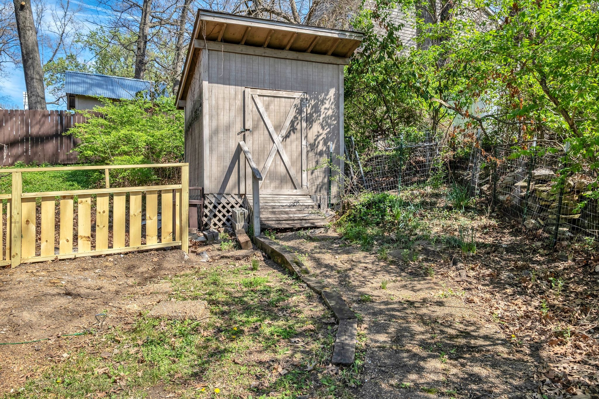 3317 Orleans Dr