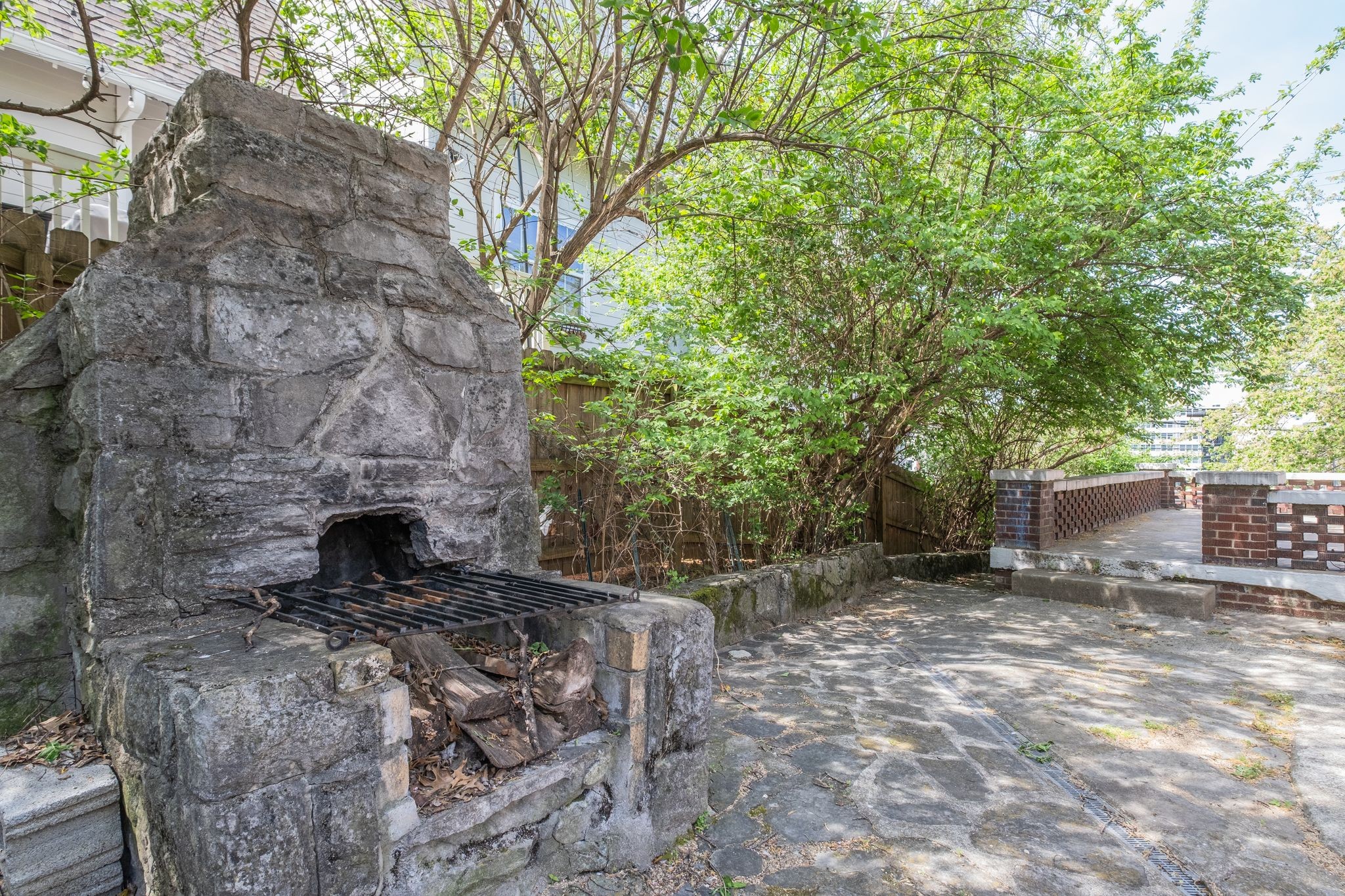 3319 Orleans Dr