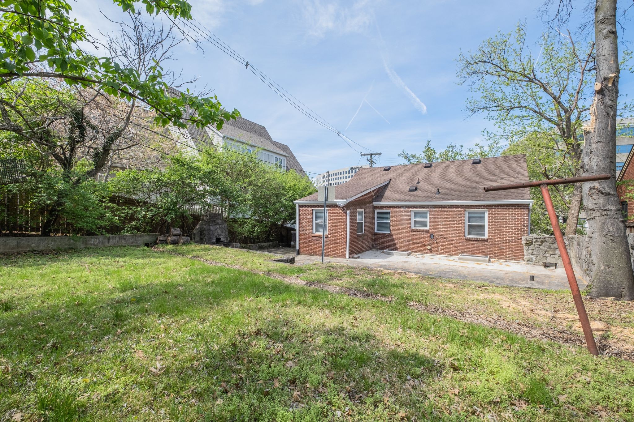 3319 Orleans Dr