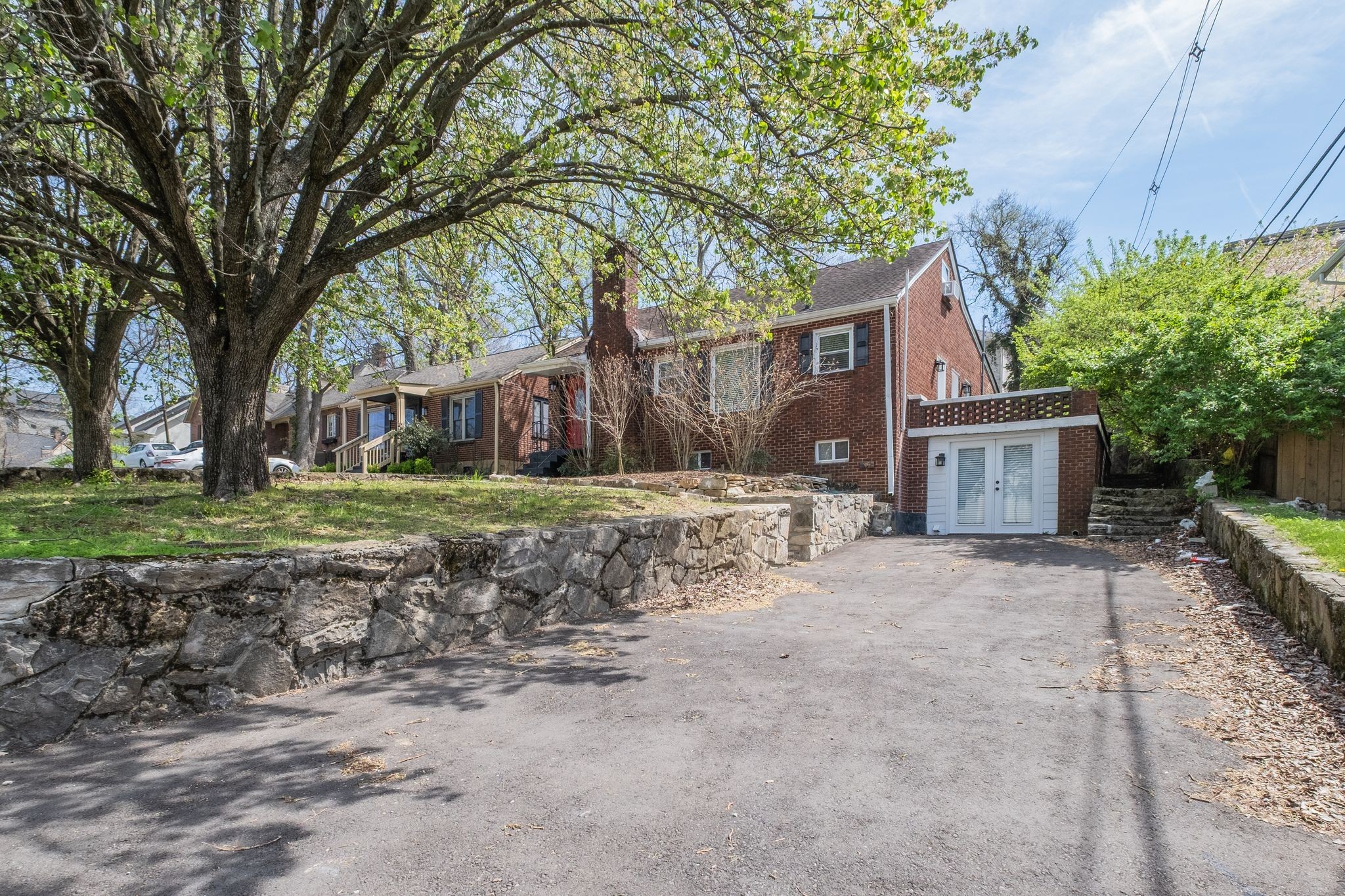 3319 Orleans Dr