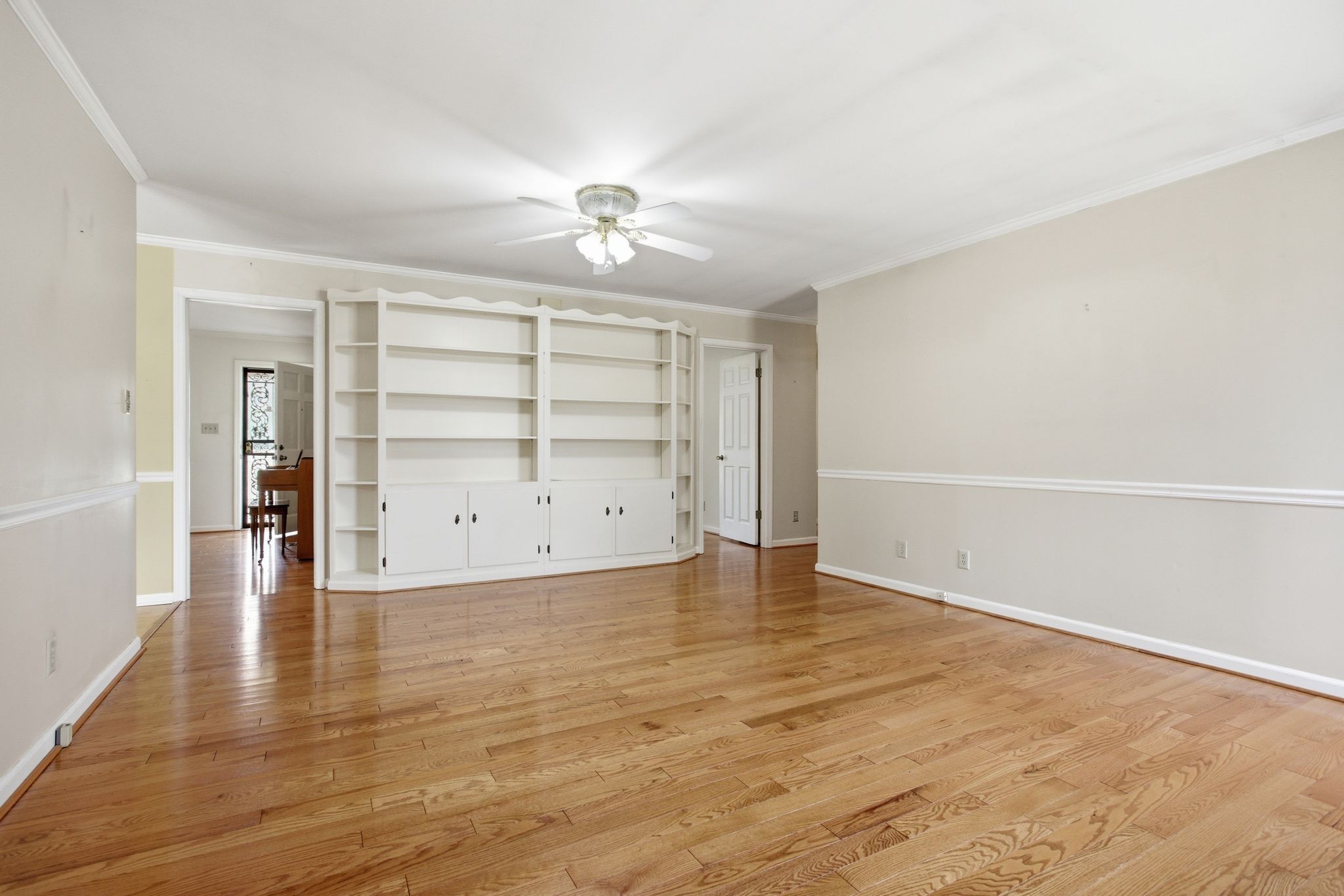 1403 Timberwood Dr