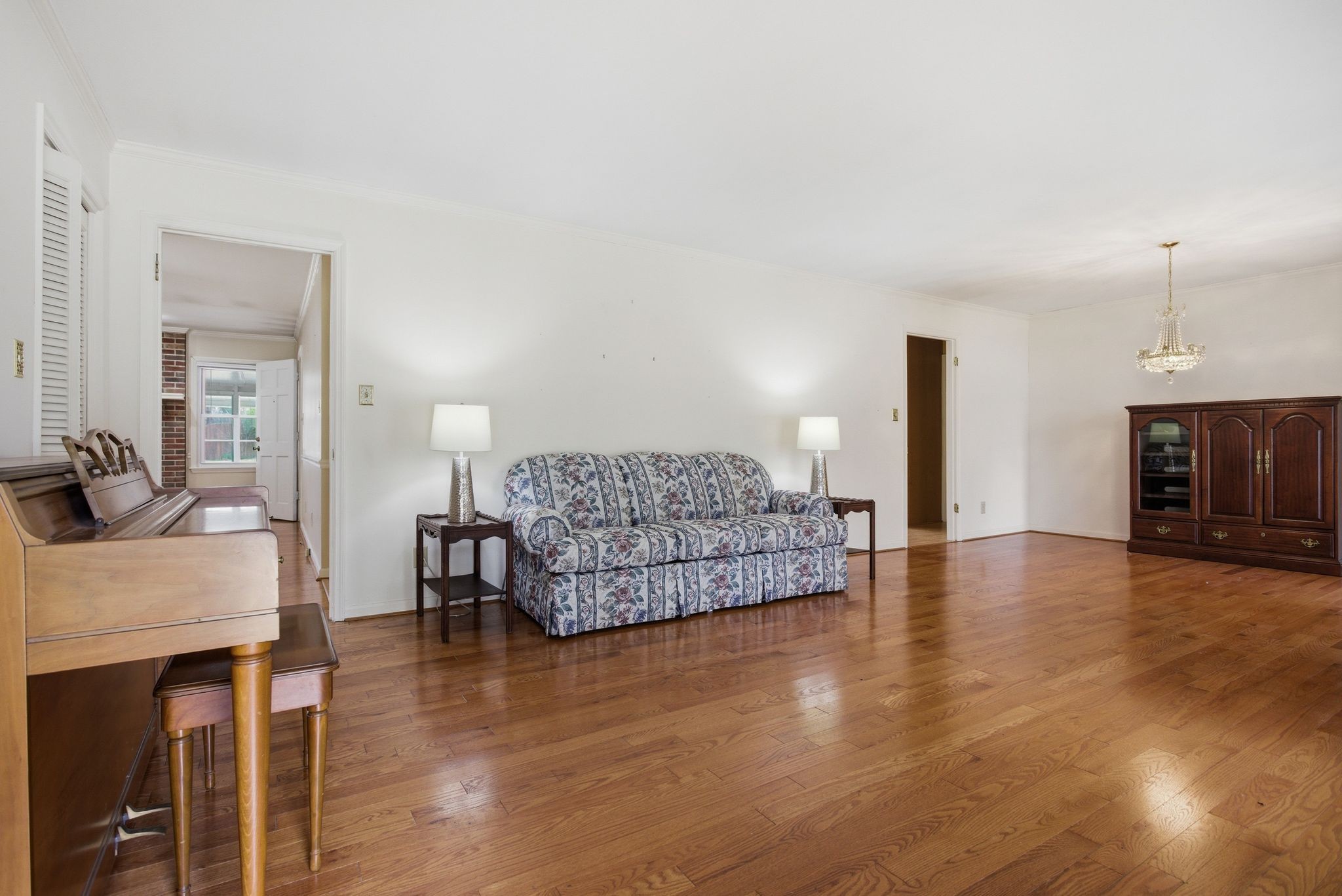 1403 Timberwood Dr