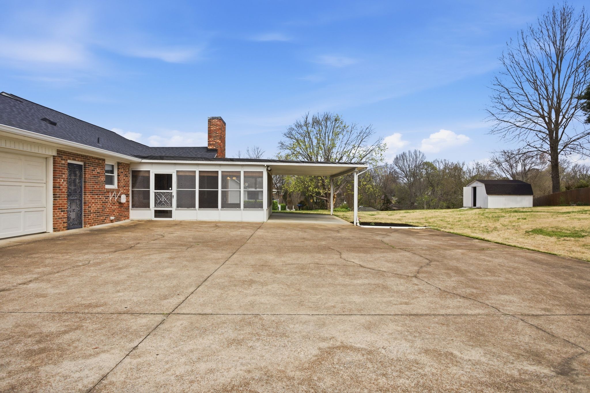1403 Timberwood Dr