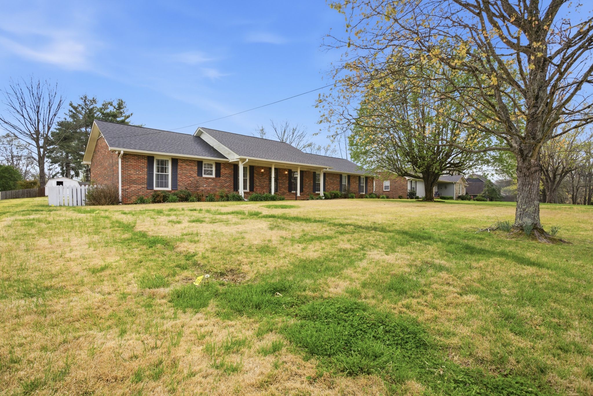 1403 Timberwood Dr
