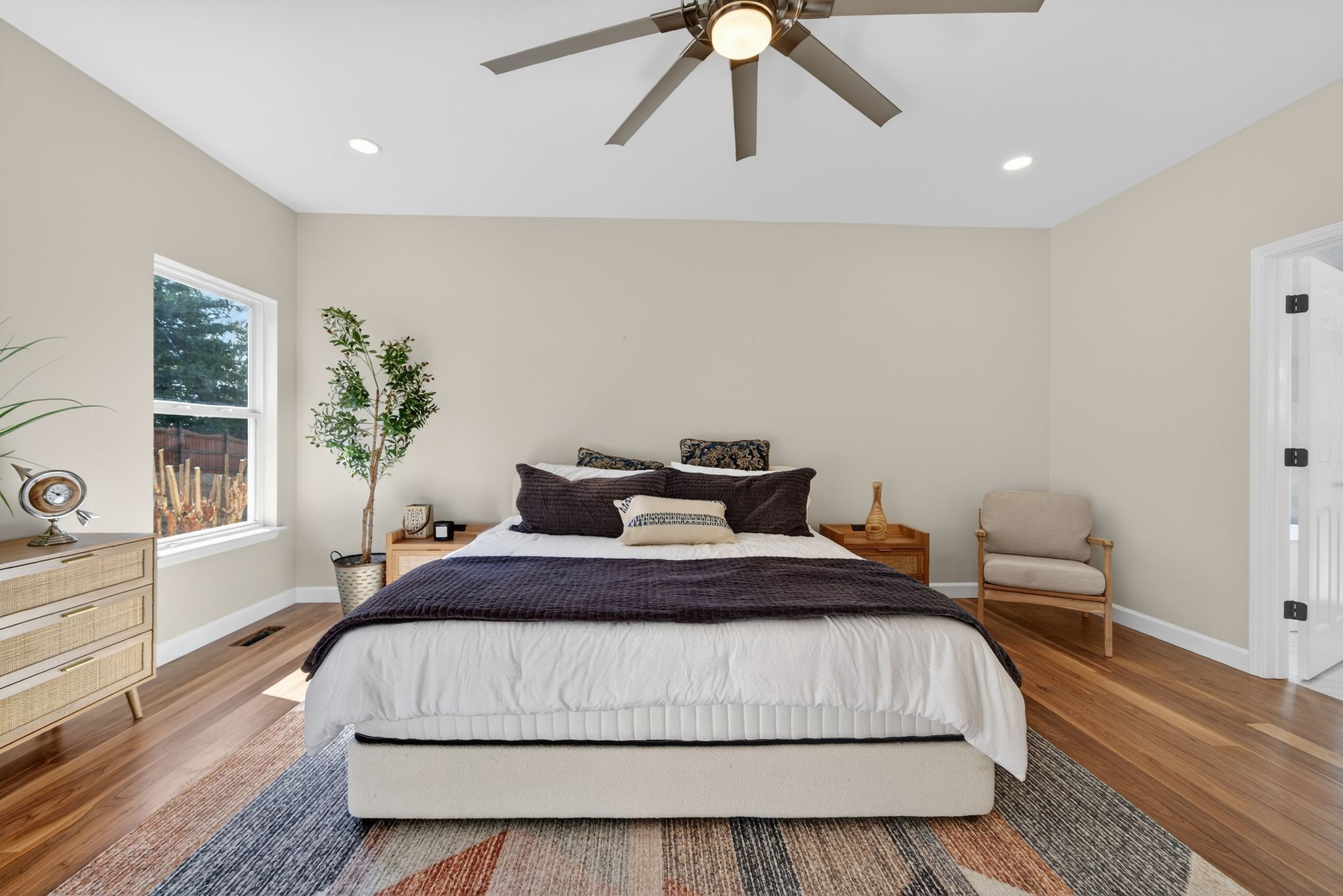 1227 Habersham Way