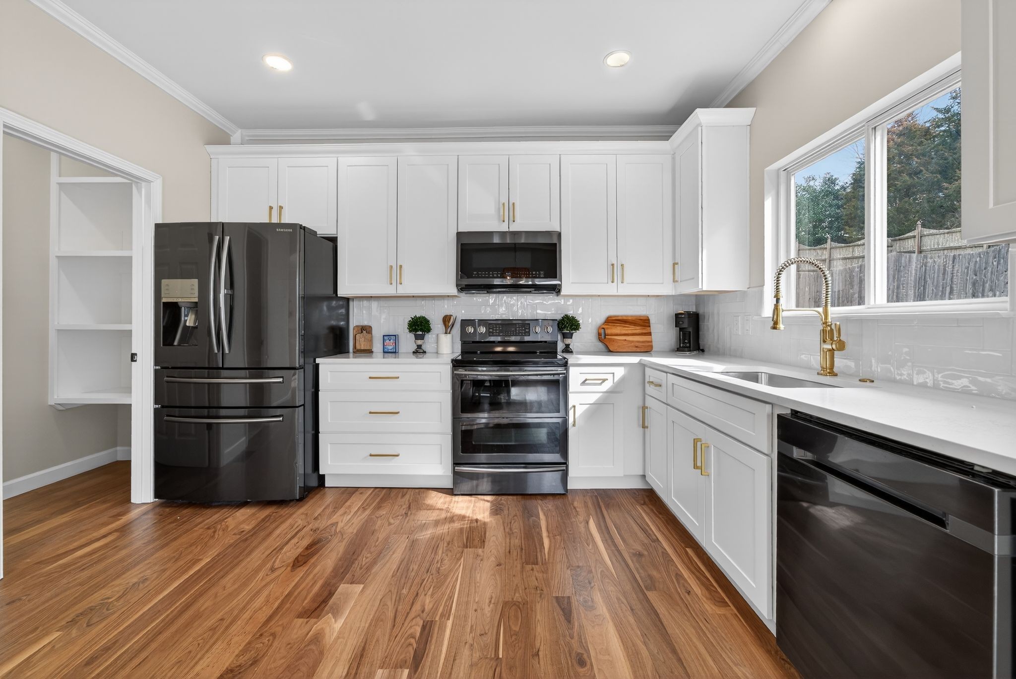 1227 Habersham Way