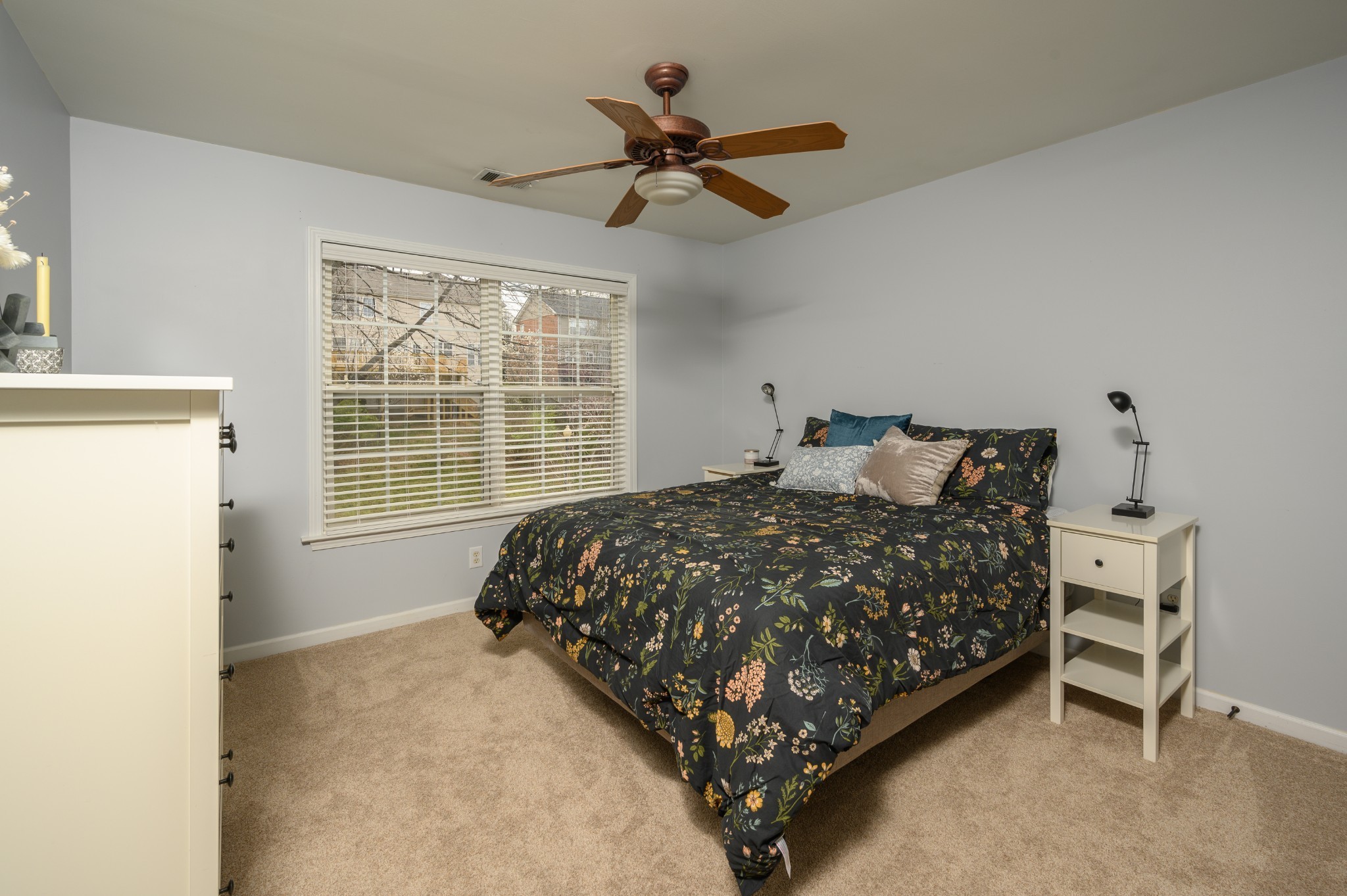 212 Sterling Oaks Pl