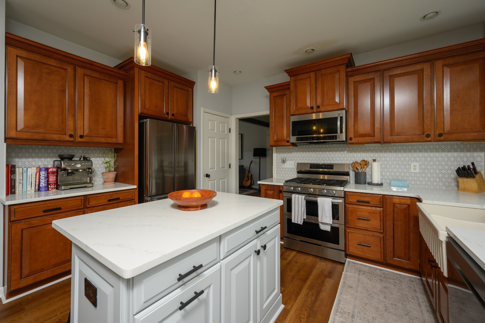 212 Sterling Oaks Pl