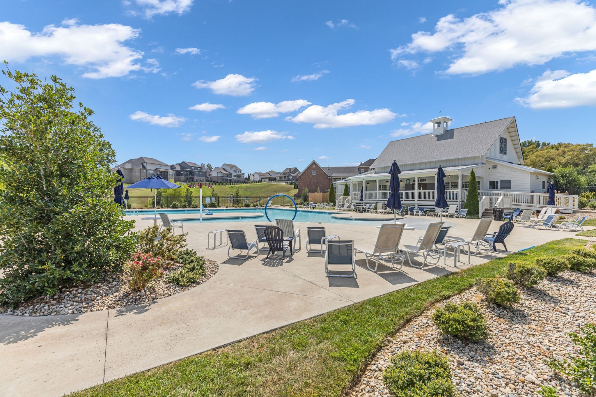 1008 Lawson Ln