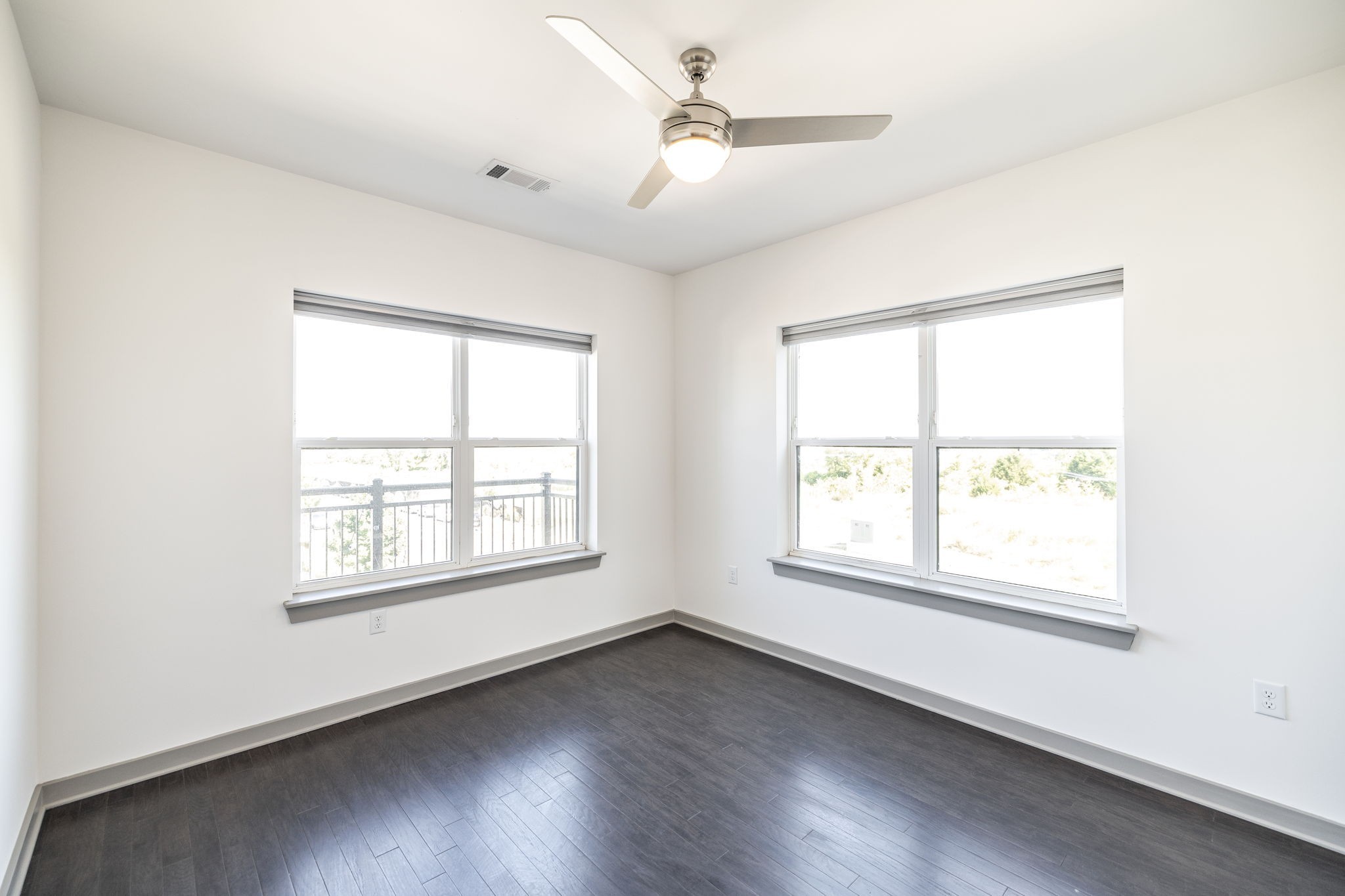 1638 54th Ave, N Unit: 306
