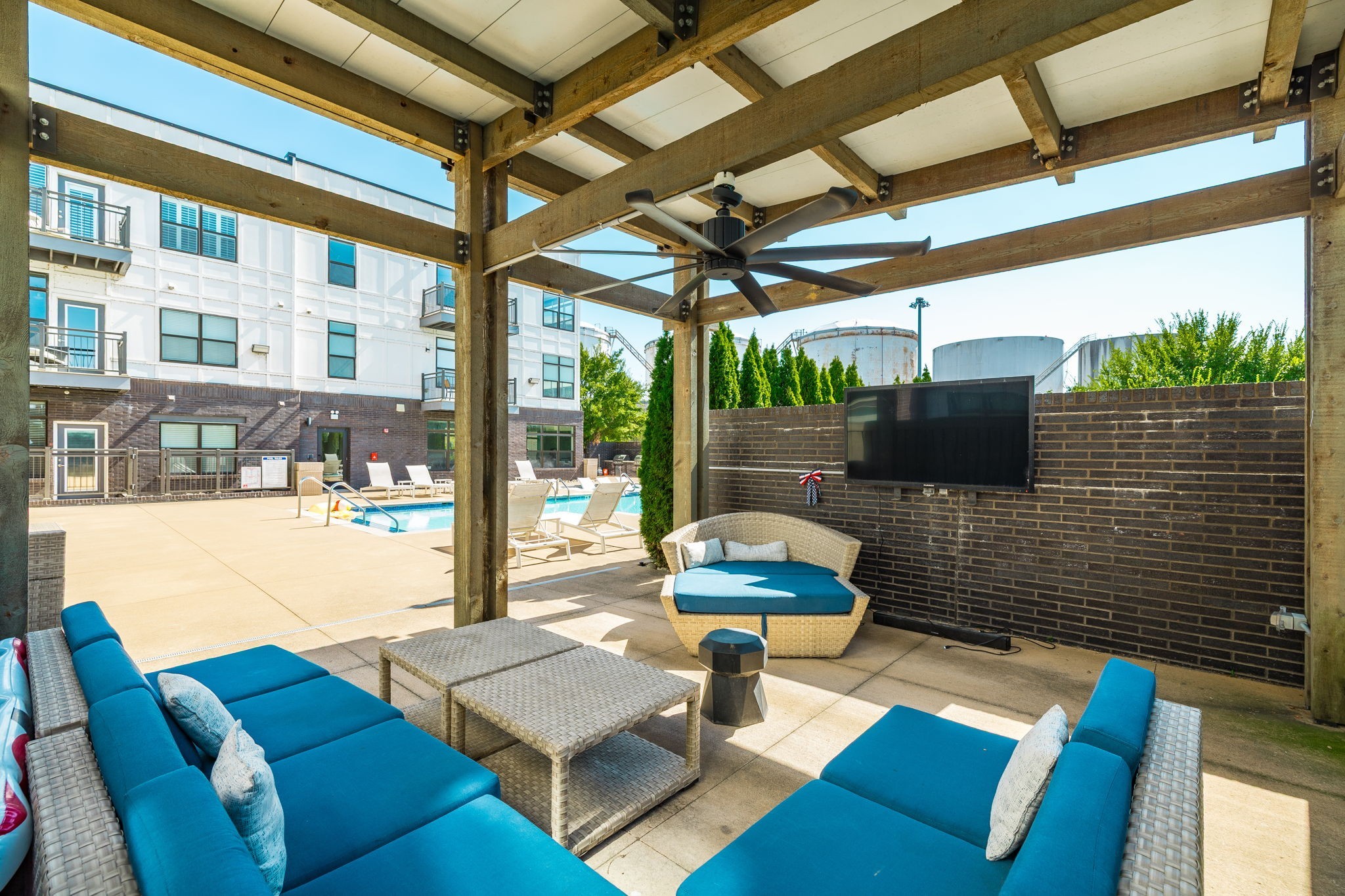 1638 54th Ave, N Unit: 306