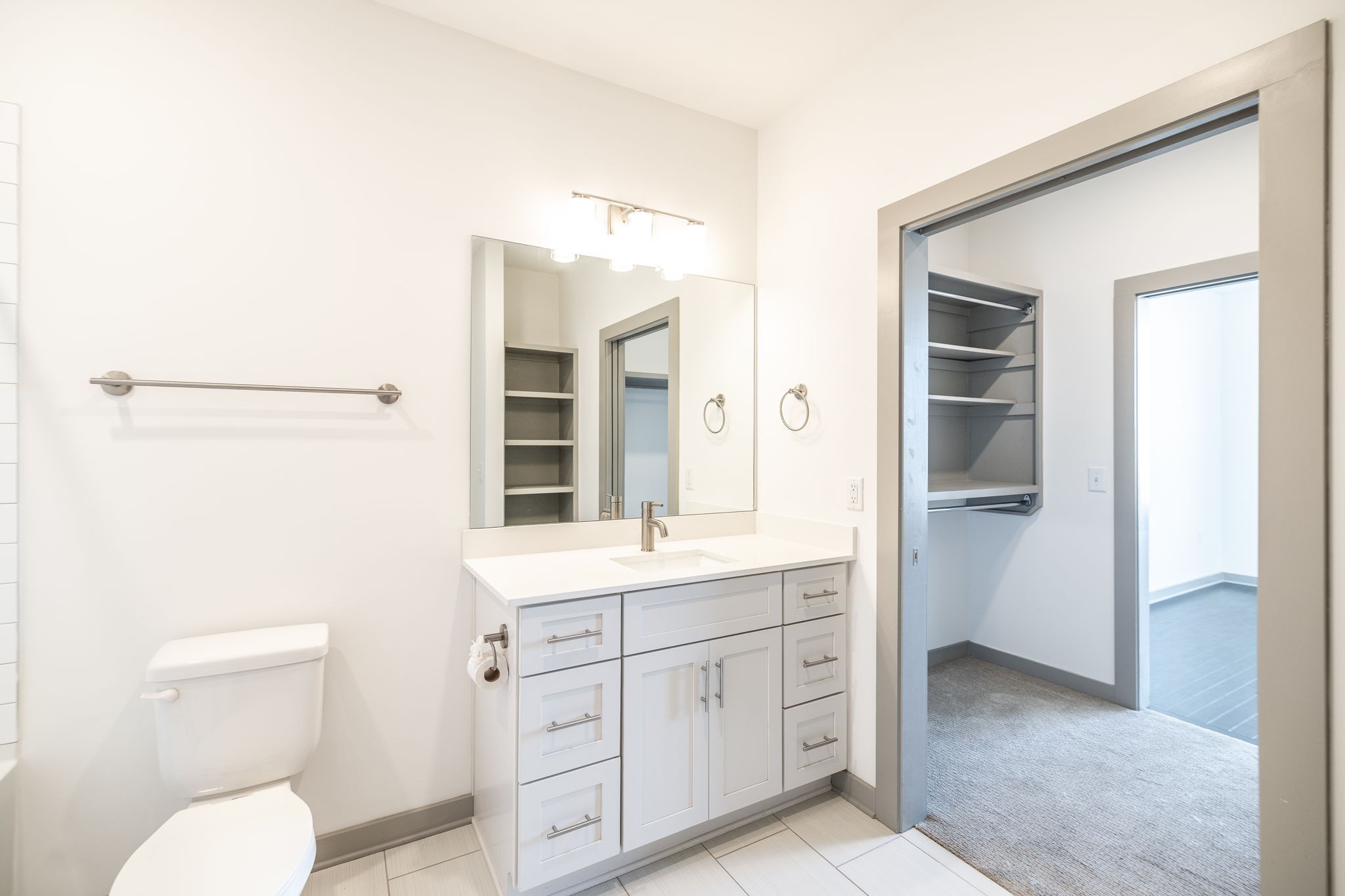 1638 54th Ave, N Unit: 306