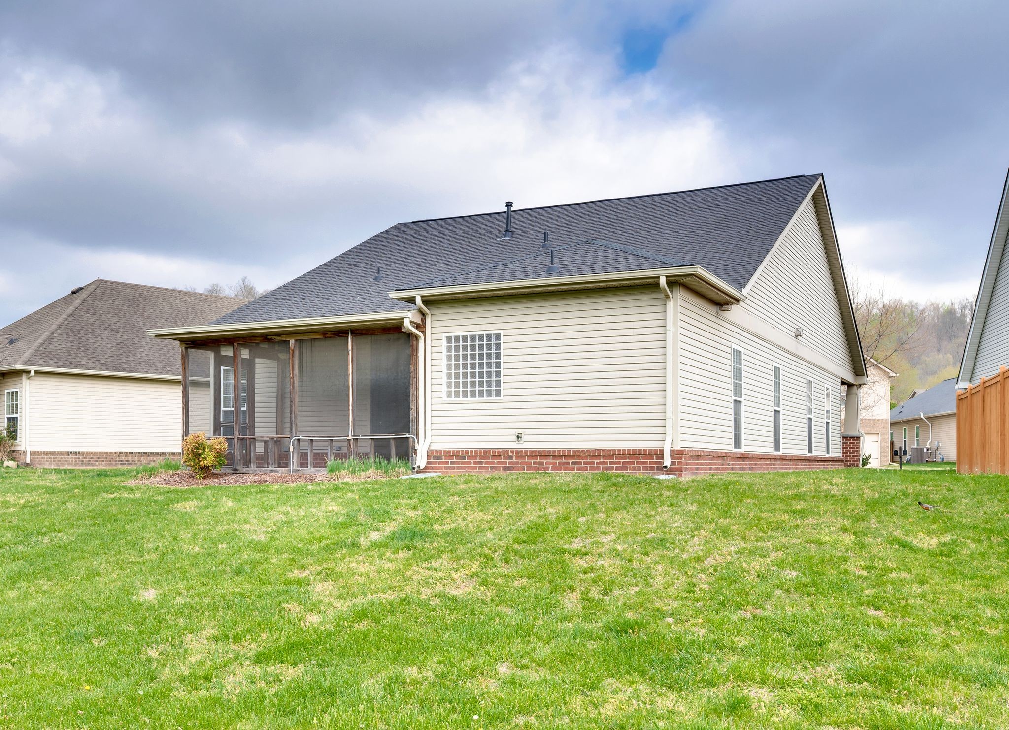 1509 Bending River Dr