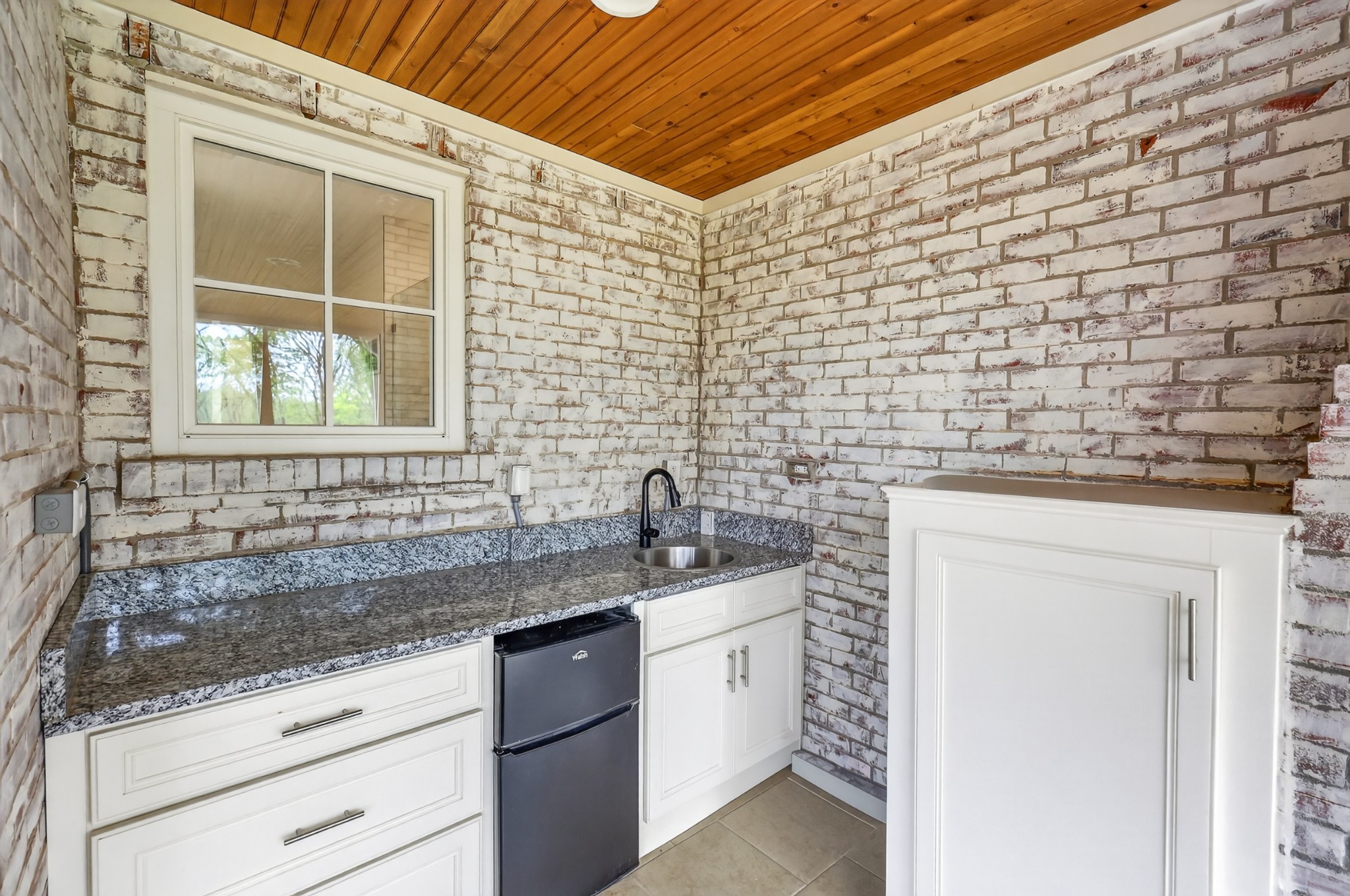 2809 Wimbledon Rd