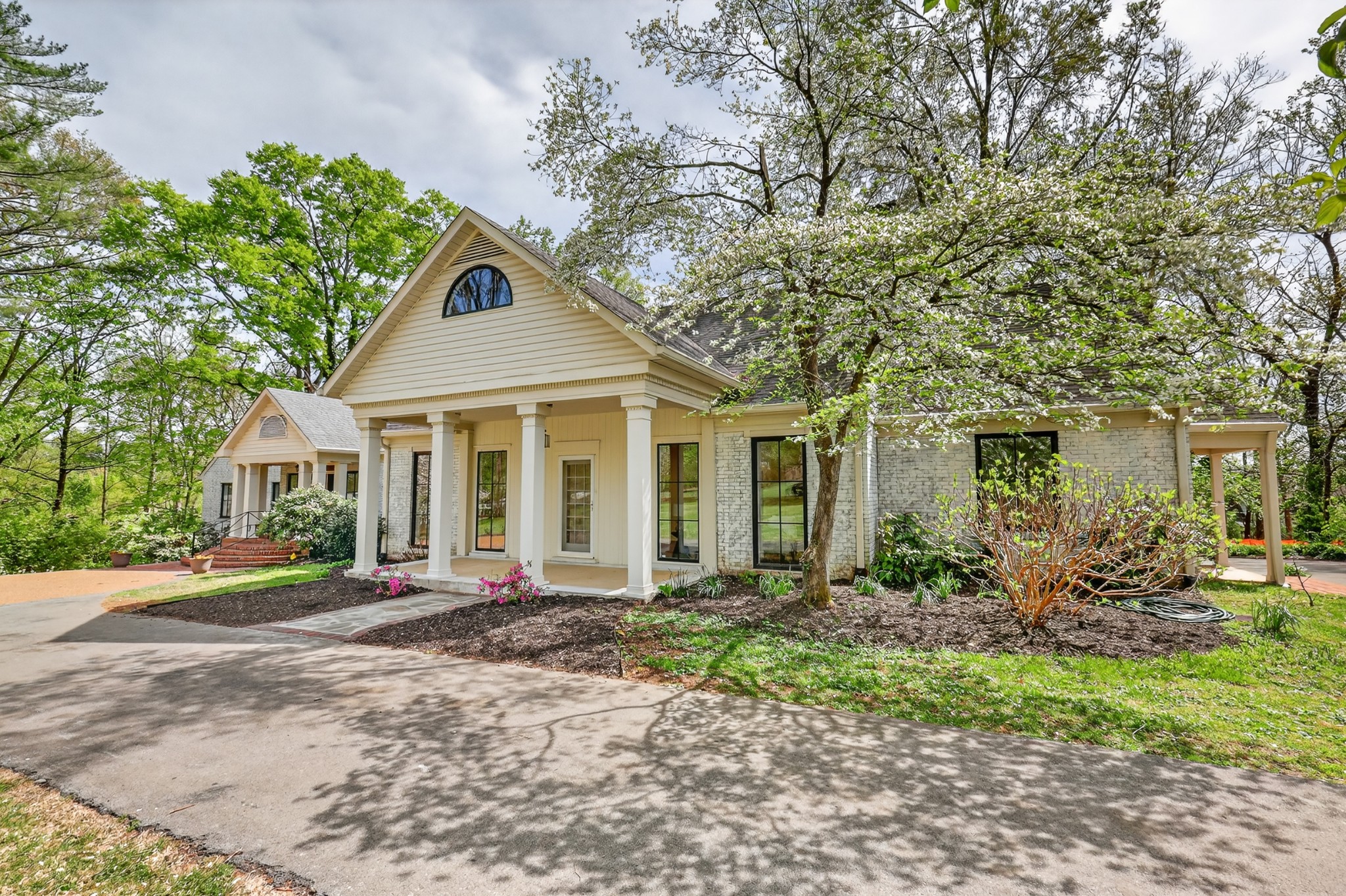 2809 Wimbledon Rd