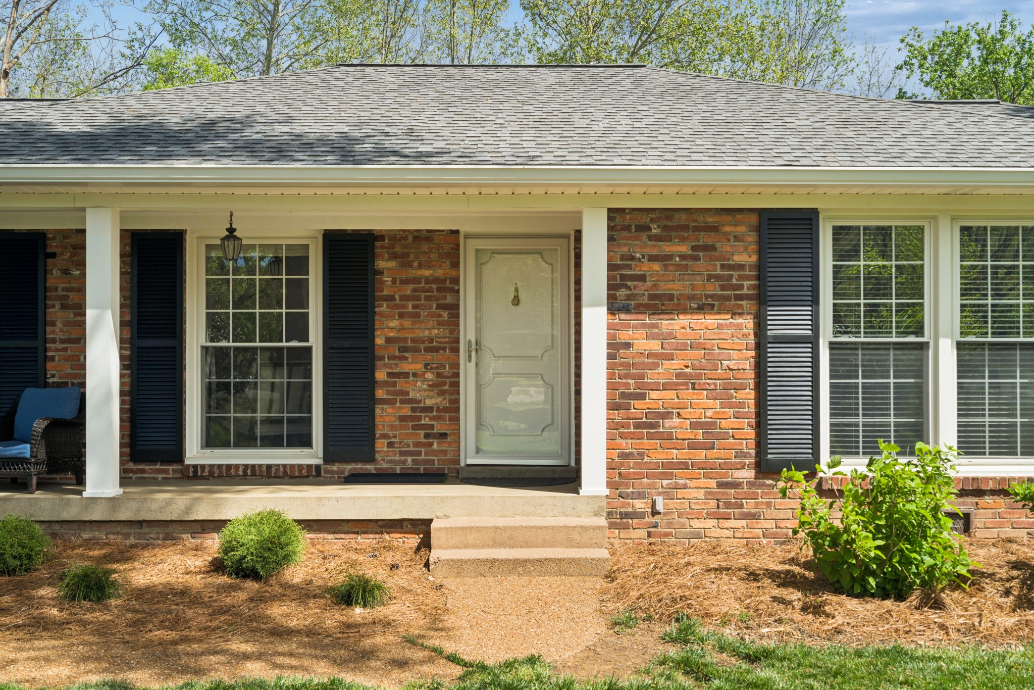 5048 Ragland Dr