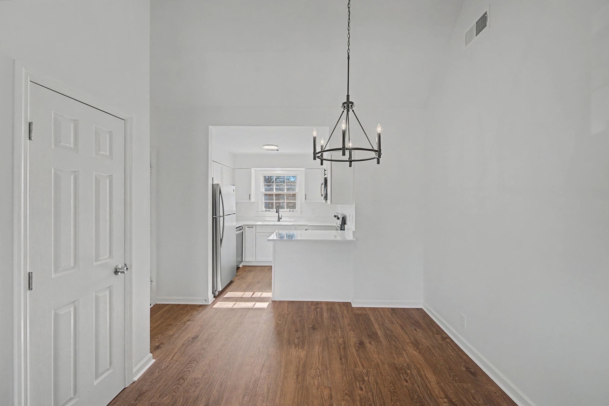 2135 Acklen Ave Unit: 6