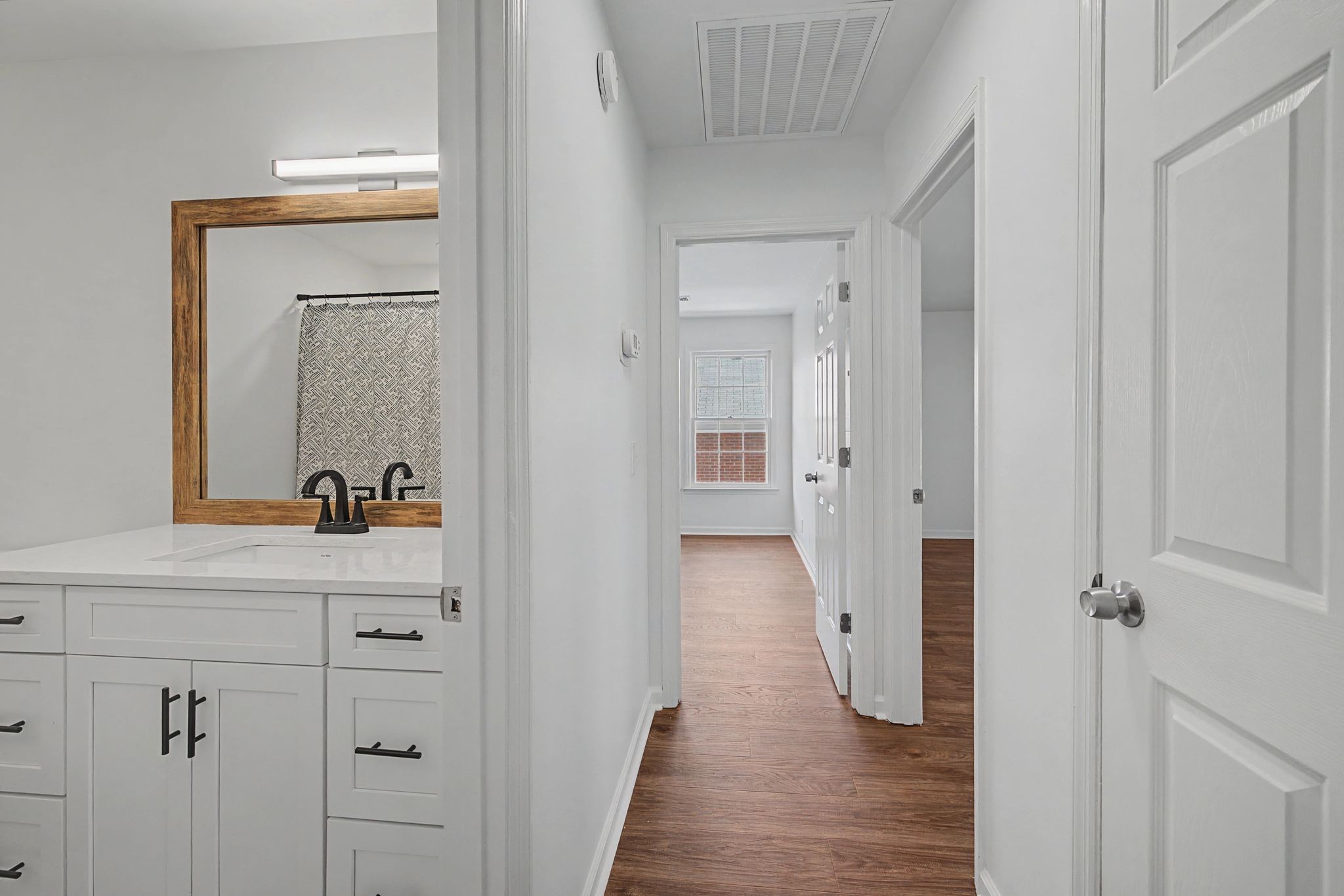 2135 Acklen Ave Unit: 6