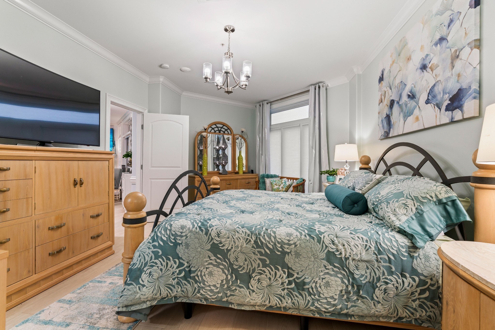 400 Warioto Way Unit: 305