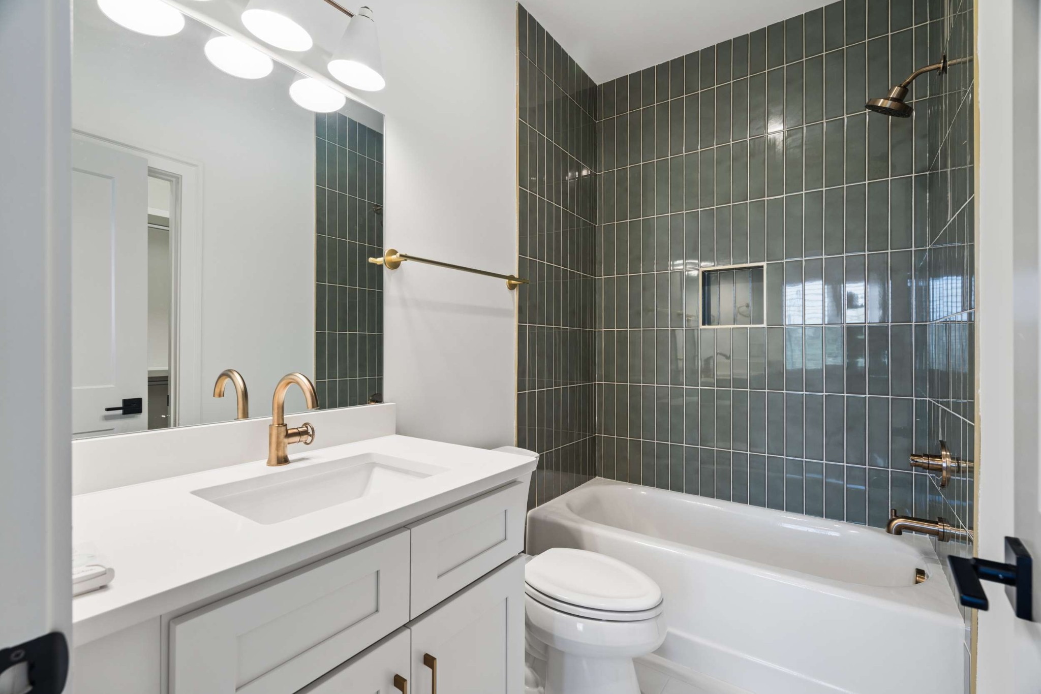 4672 Majestic Meadows Dr