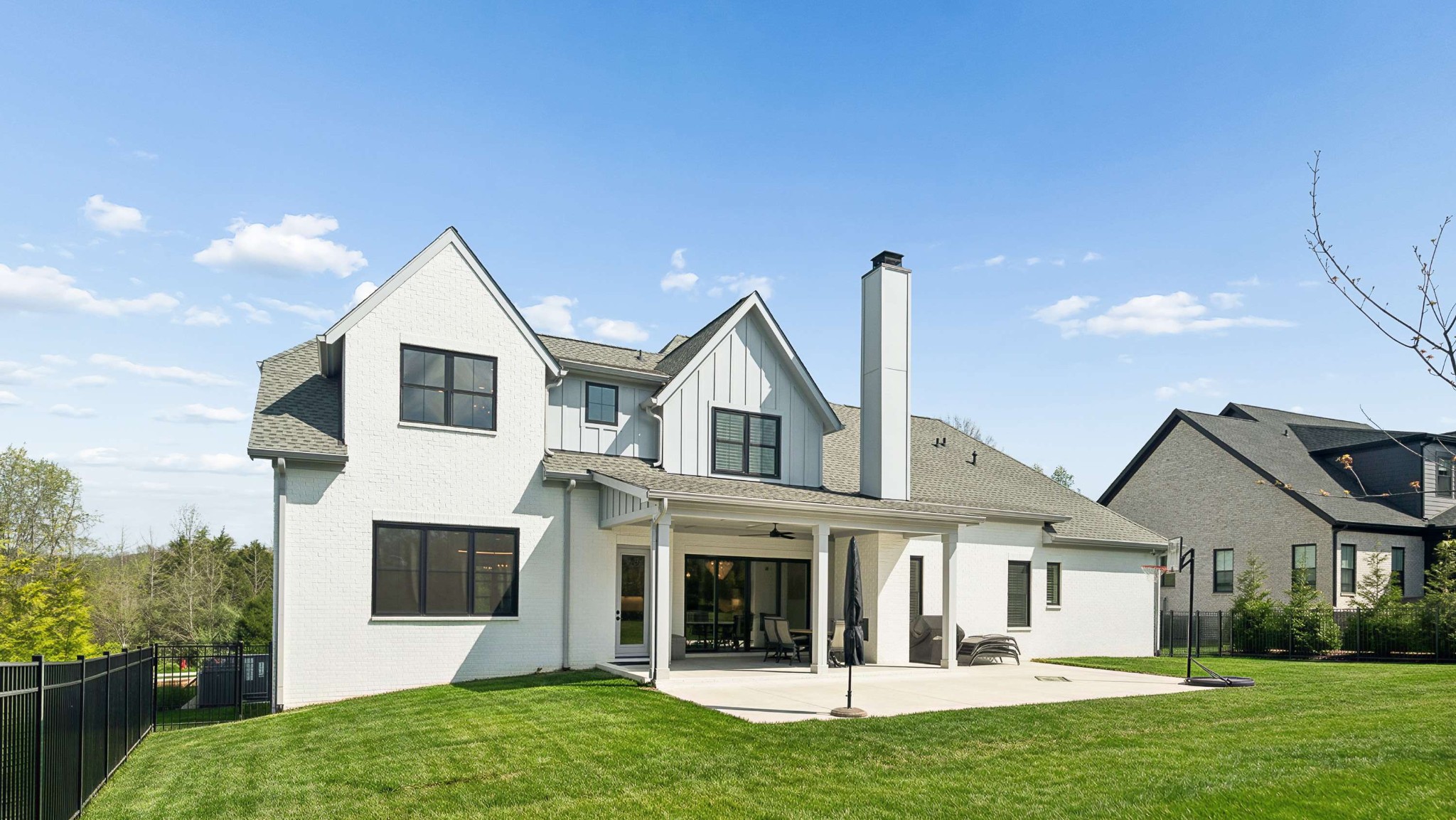 4672 Majestic Meadows Dr