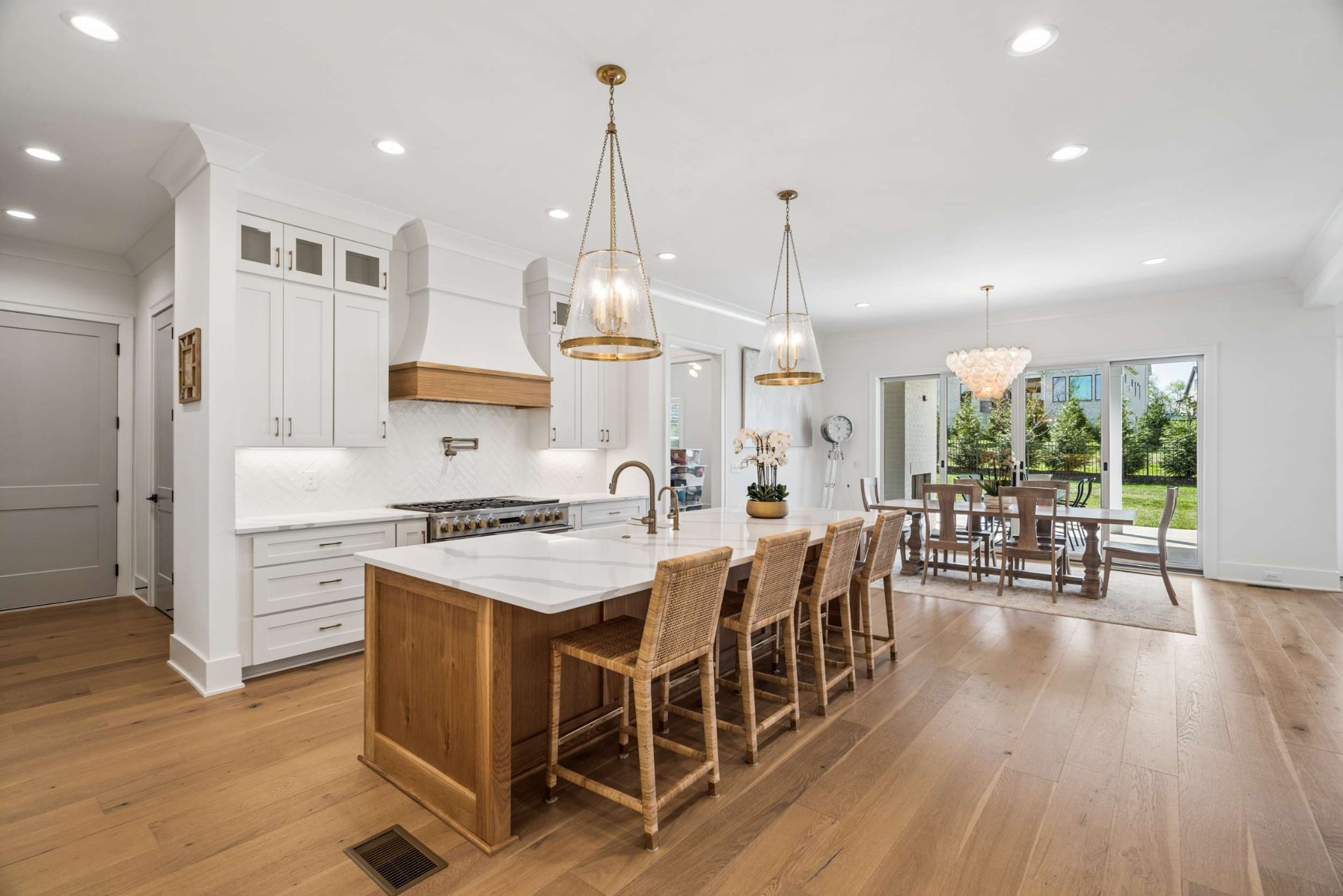 4672 Majestic Meadows Dr