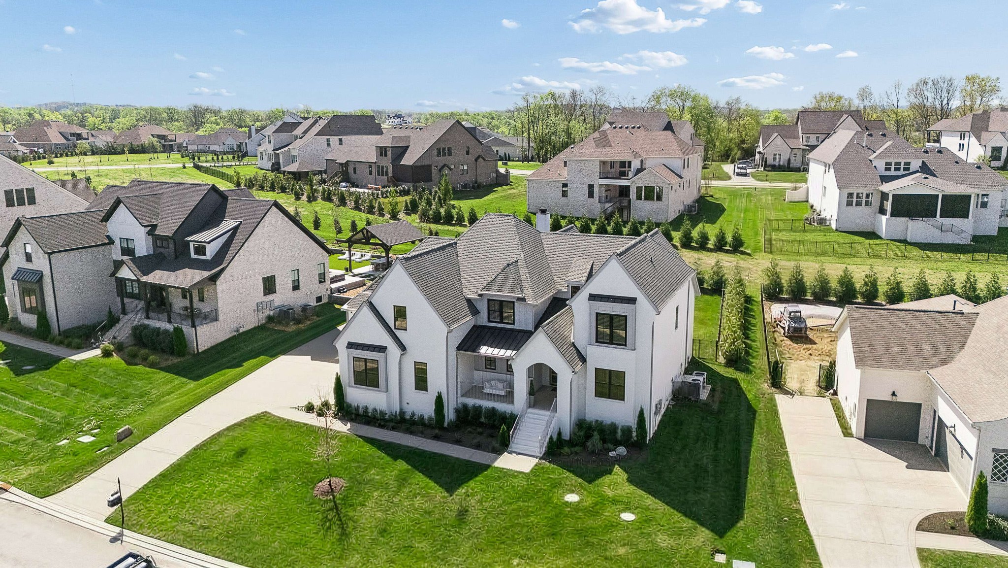 4672 Majestic Meadows Dr