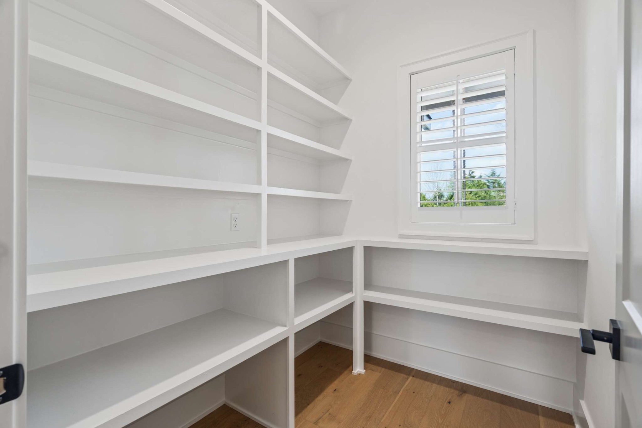 4672 Majestic Meadows Dr