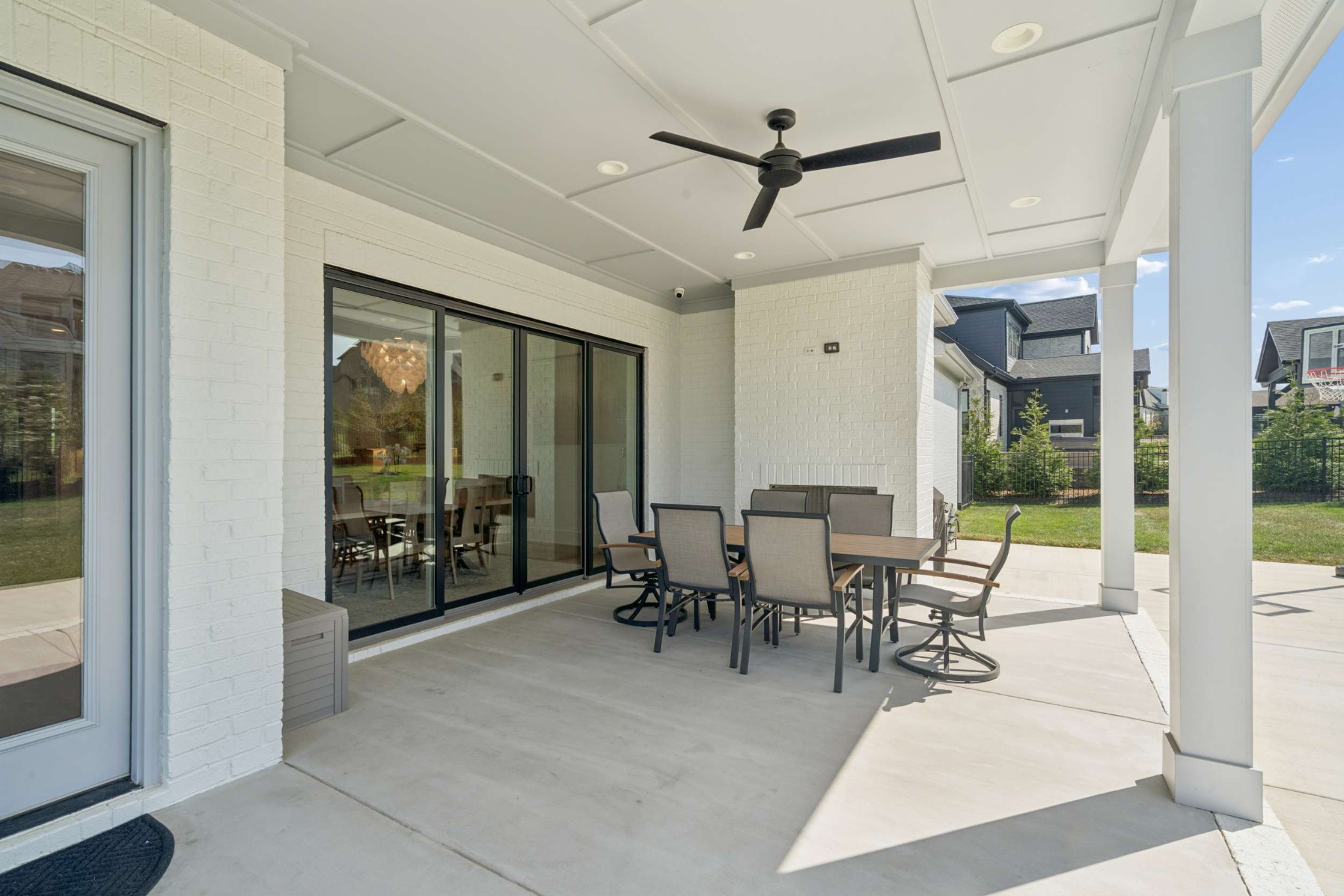 4672 Majestic Meadows Dr