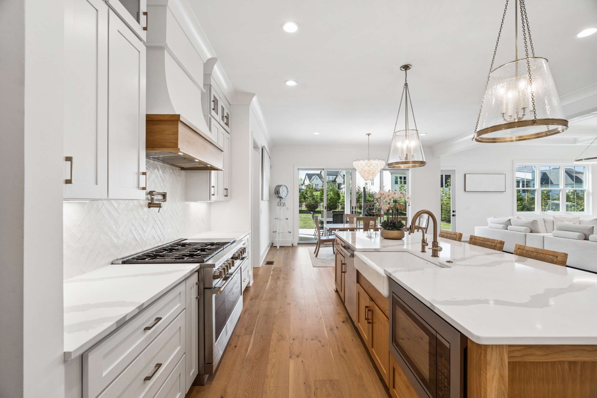 4672 Majestic Meadows Dr