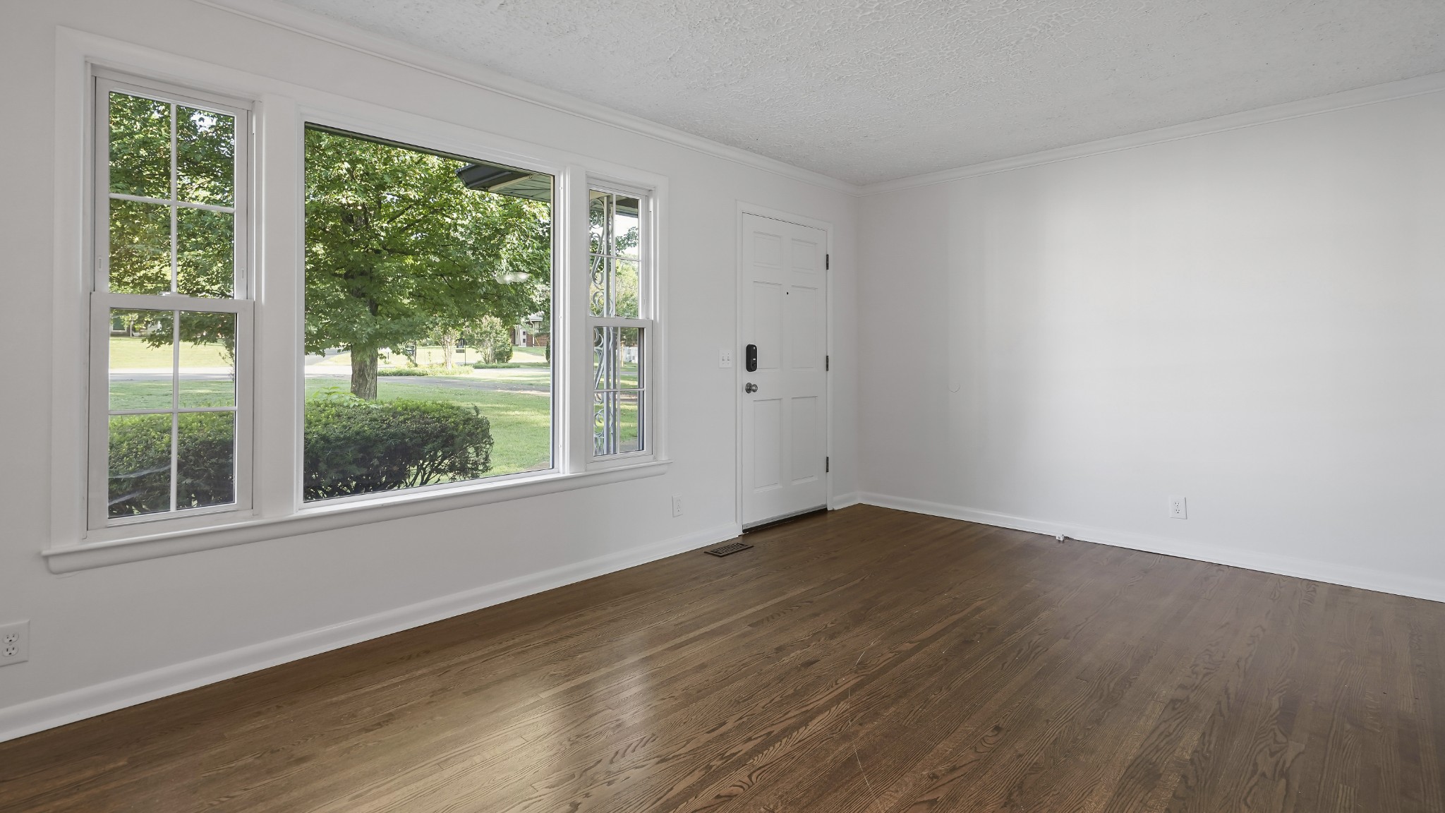105 Mildred Ct
